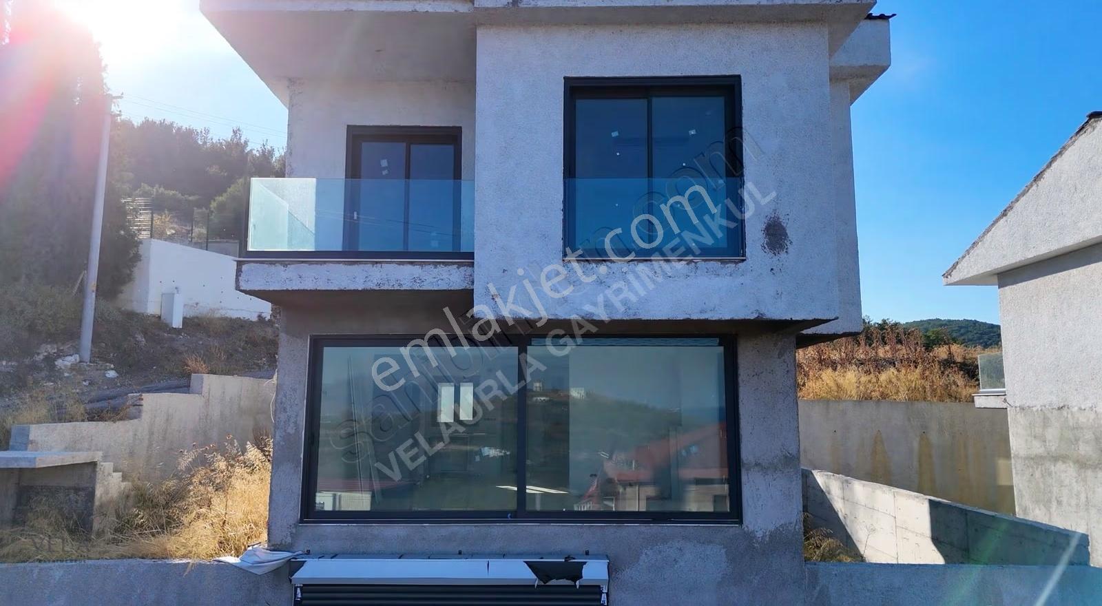 Urla Çeşmealtı Deniz Manzaralı Satılık 2 Adet 3+2 Villa - Görsel 15