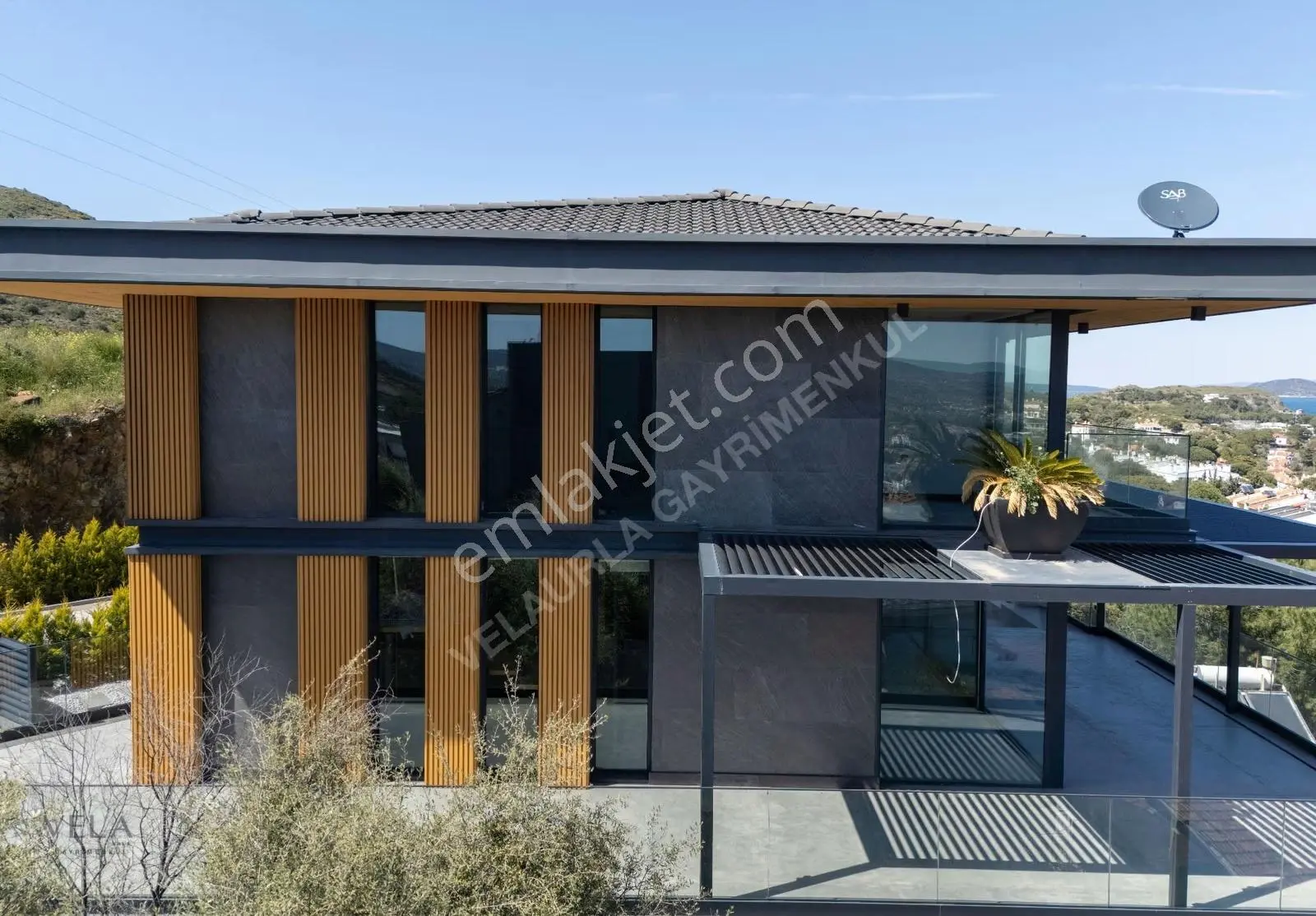 Urla İskele Deniz Manzaralı Sonsuzluk Havuzlu Kiralık 4+1 - Görsel 2