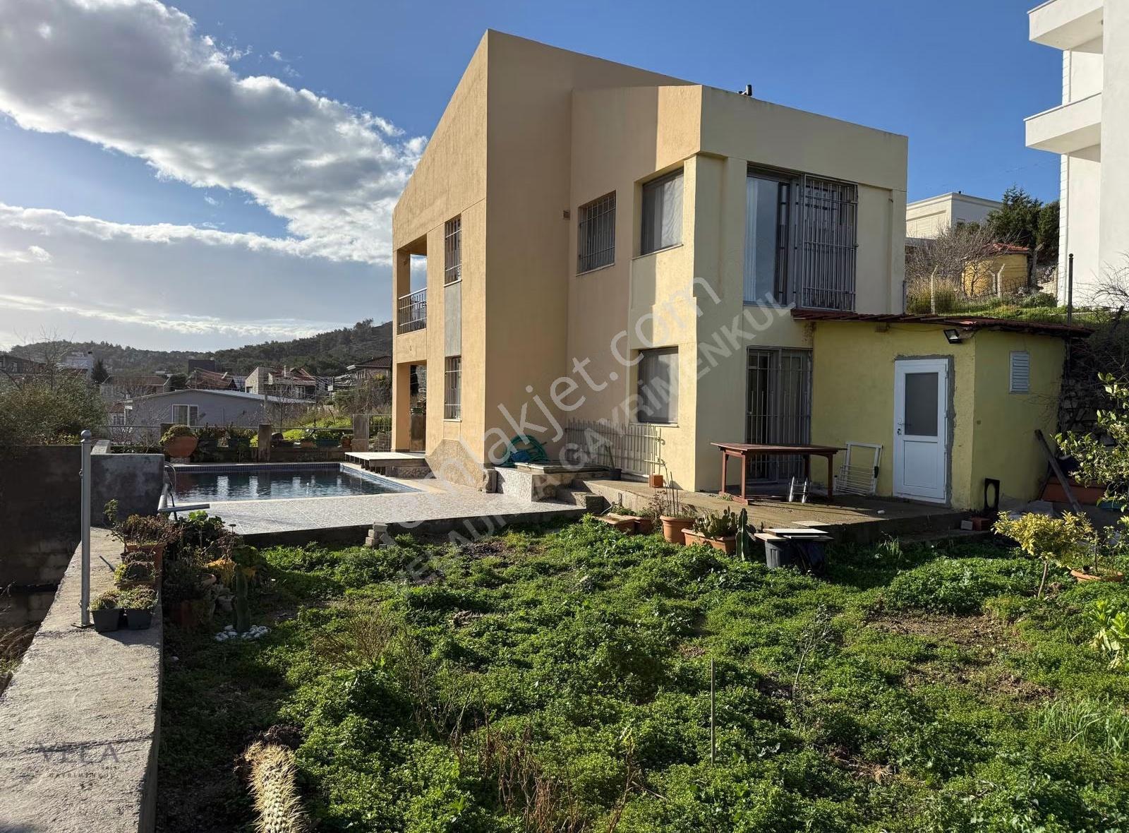 Urla Çeşmealtı, Deniz Manzaralı Eşyalı Kiralık 2+1 Villa - Görsel 33