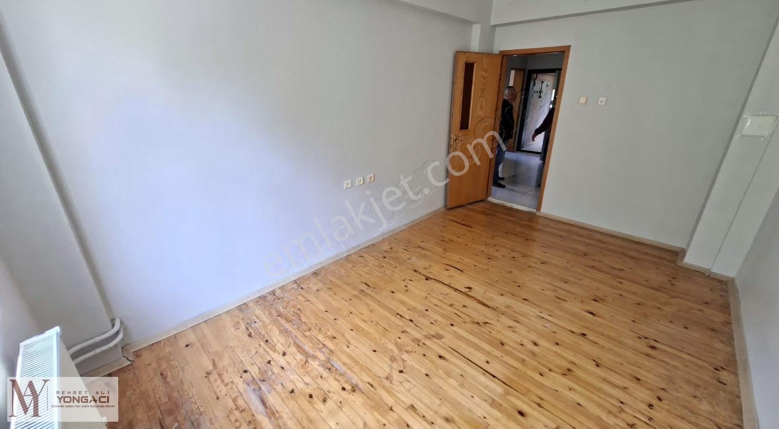Yazır Da Tramva Ya Yakın Kiralık 3+1 Daire - Görsel 8