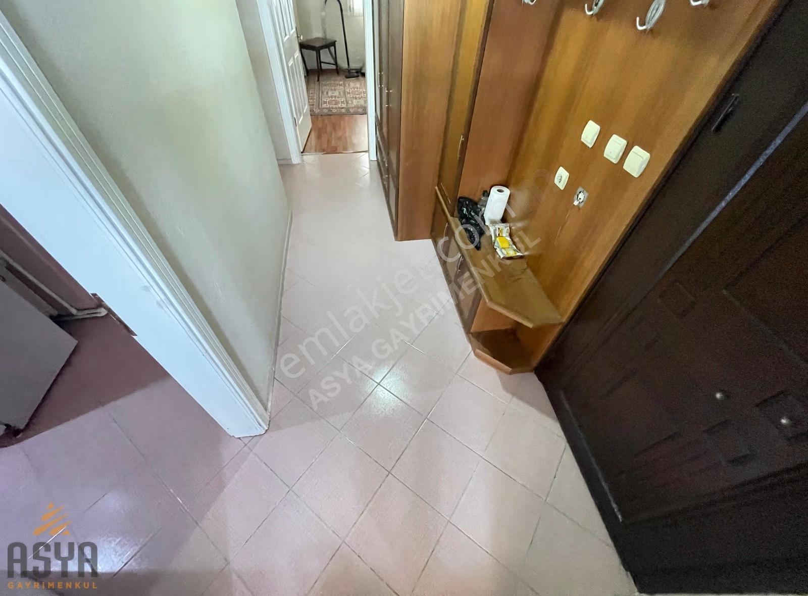 Aile Apartmanında/full Eşyalı/klimalı/k.mutfaklı Emsalsiz 1+1*** - Görsel 16