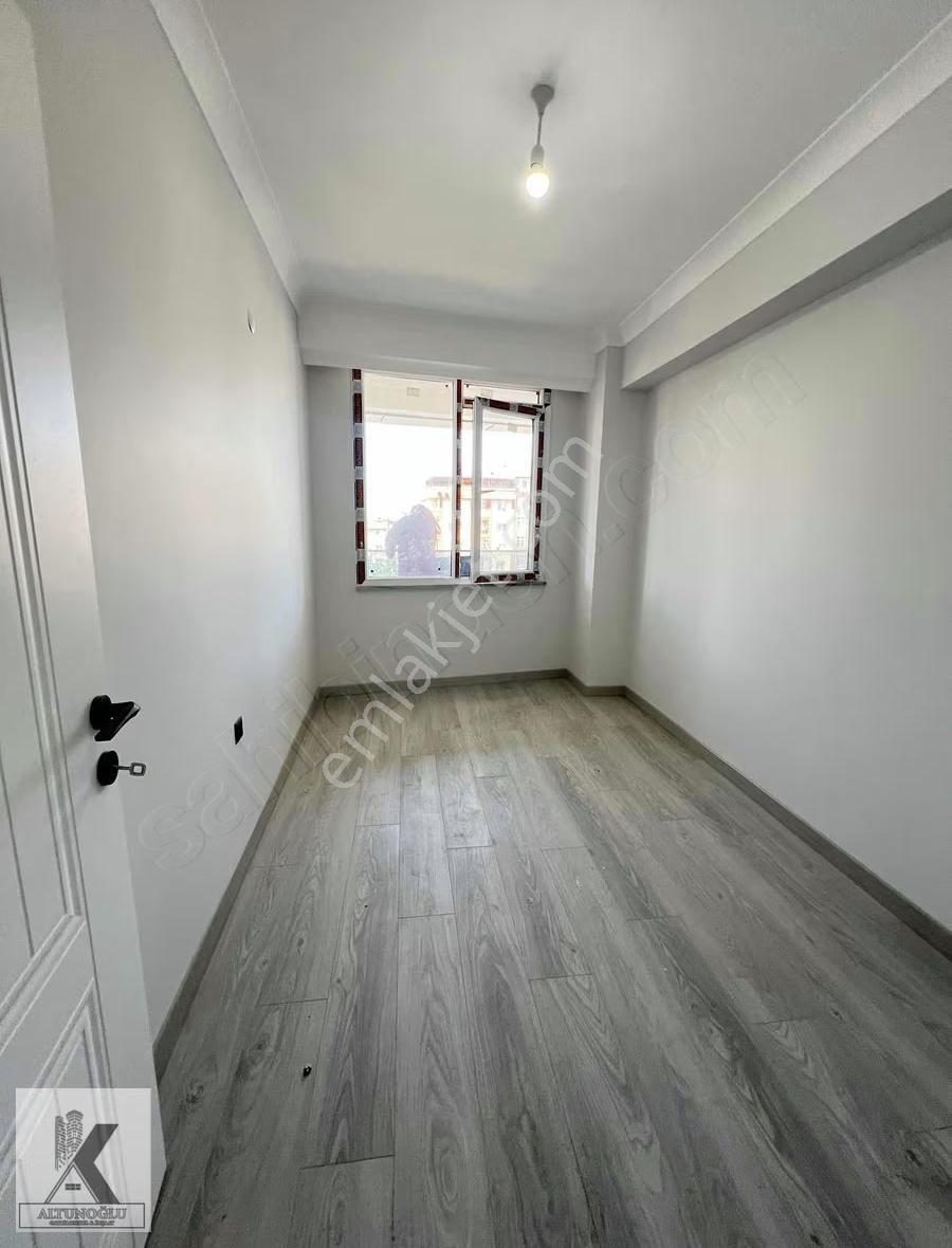 Altunoğlu"ndan E-5 Metrobüse 2 Dakika Sıfır 2+1 95m2 Ara Kat - Görsel 13