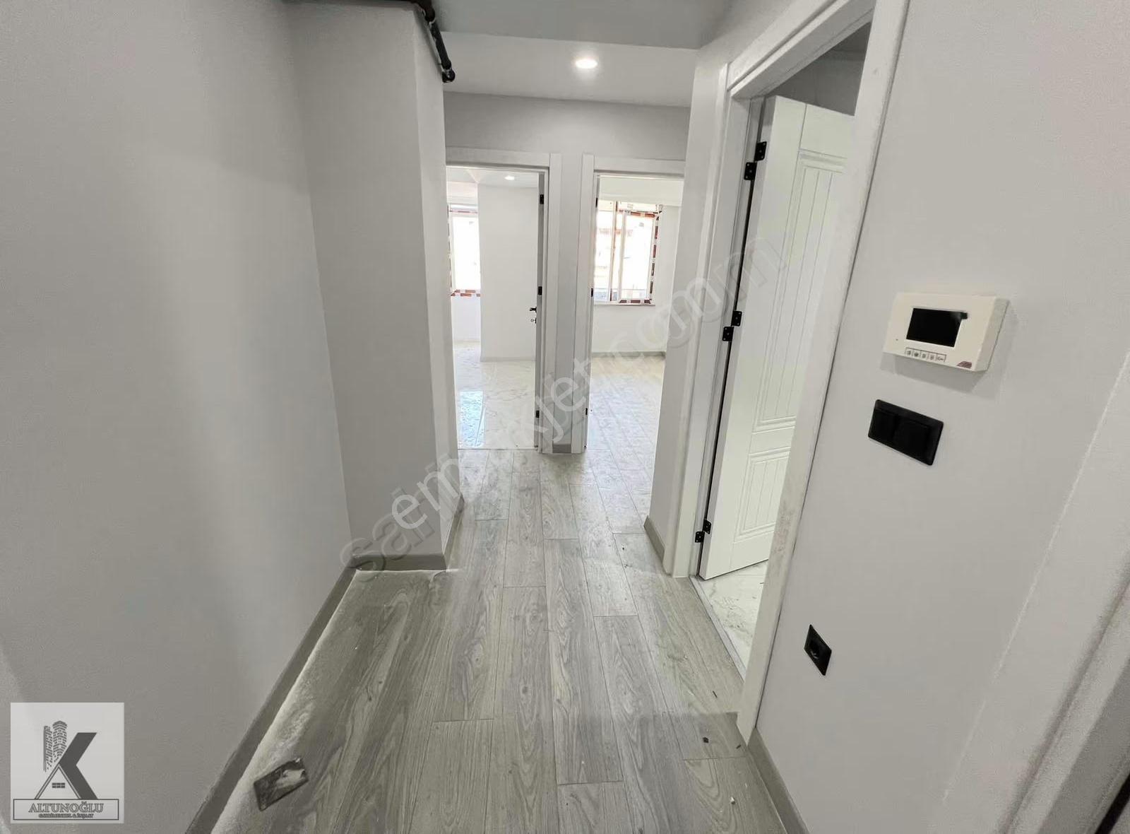 Altunoğlu"ndan E-5 Metrobüse 2 Dakika Sıfır 2+1 95m2 Ara Kat - Görsel 24
