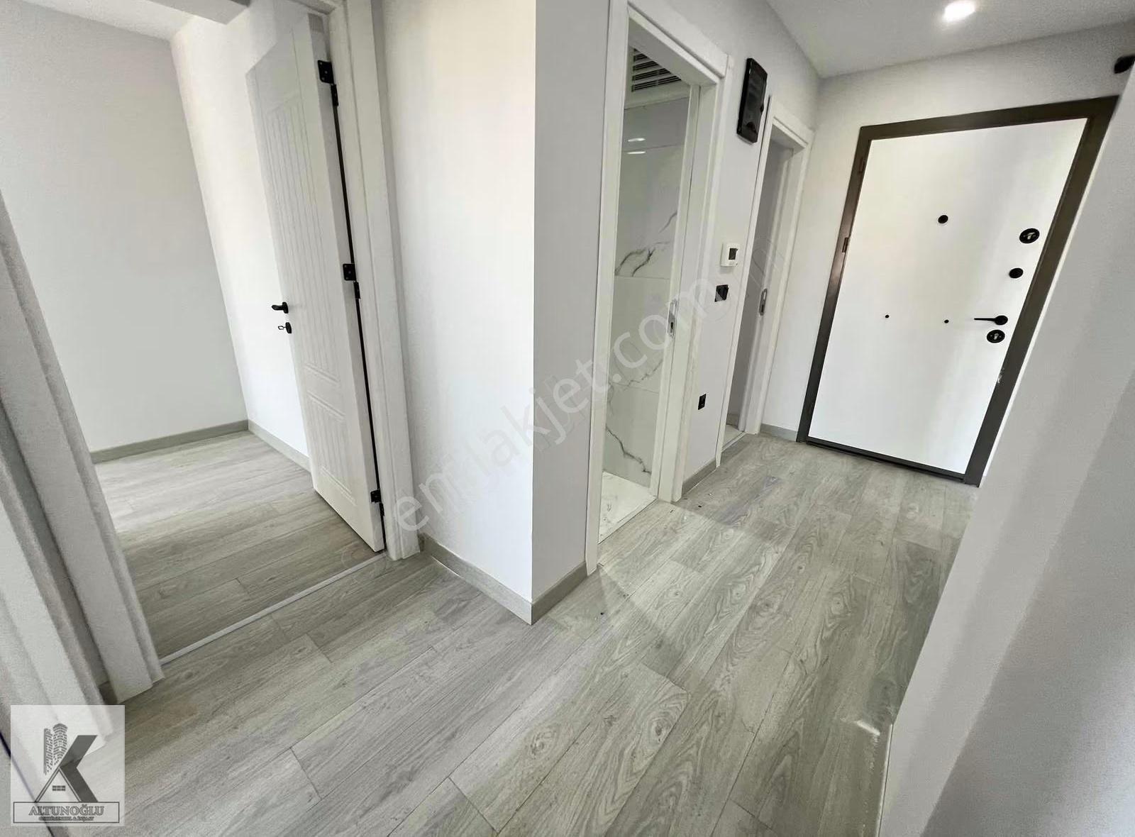 Altunoğlu"ndan E-5 Metrobüse 2 Dakika Sıfır 2+1 95m2 Ara Kat - Görsel 29