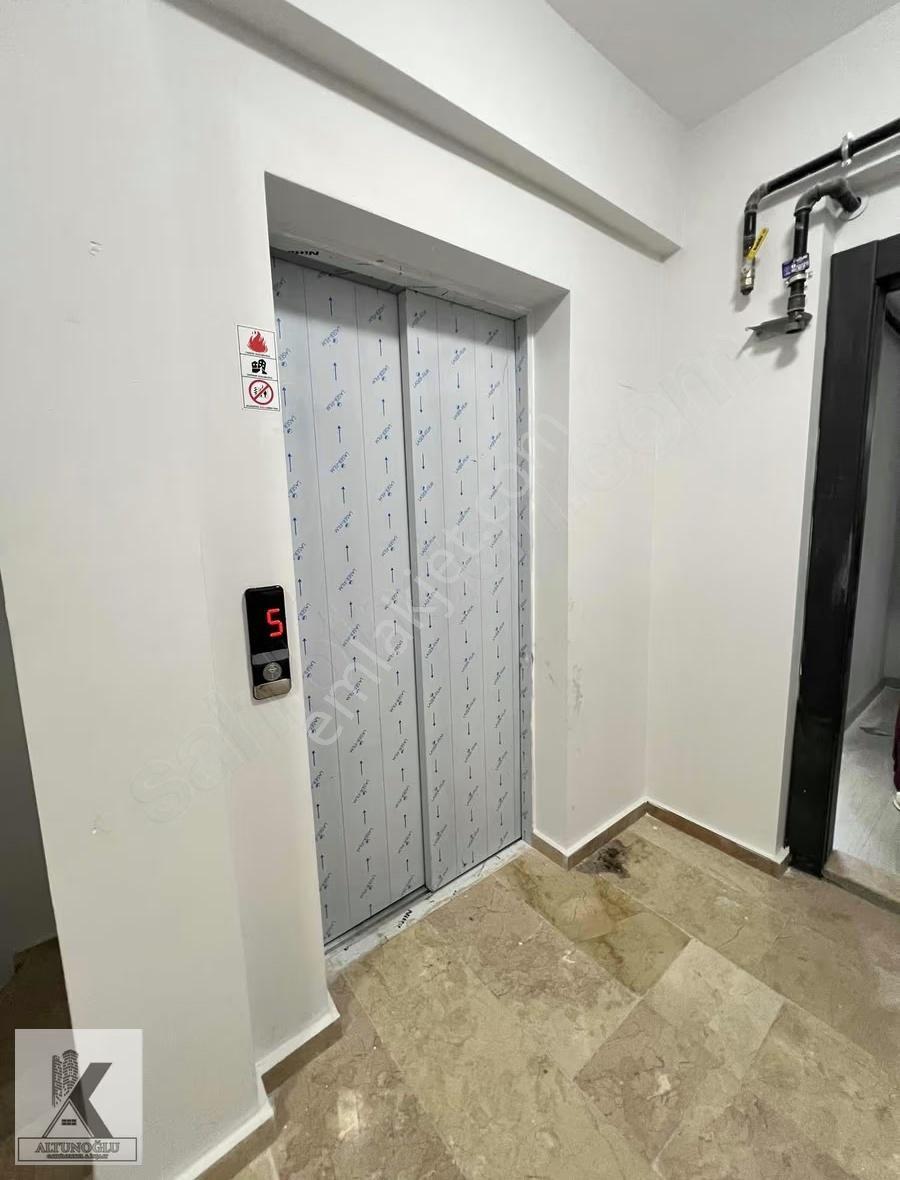 Altunoğlu"ndan E-5 Metrobüse 2 Dakika Sıfır 2+1 95m2 Ara Kat - Görsel 11
