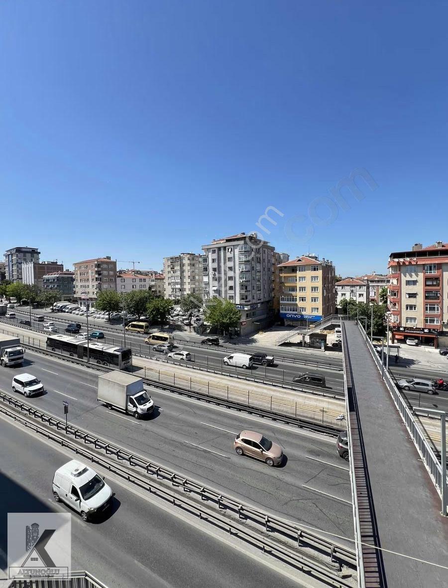 Altunoğlu"ndan E-5 Metrobüse 2 Dakika Sıfır 2+1 95m2 Ara Kat - Görsel 8