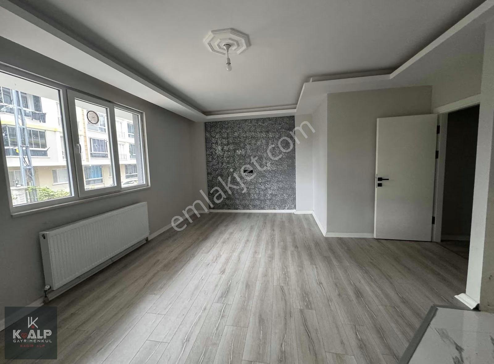 Sungurlu'da Kiralık 2+1 Daire.sıfır Ayarında İyi Konumda - Görsel 15
