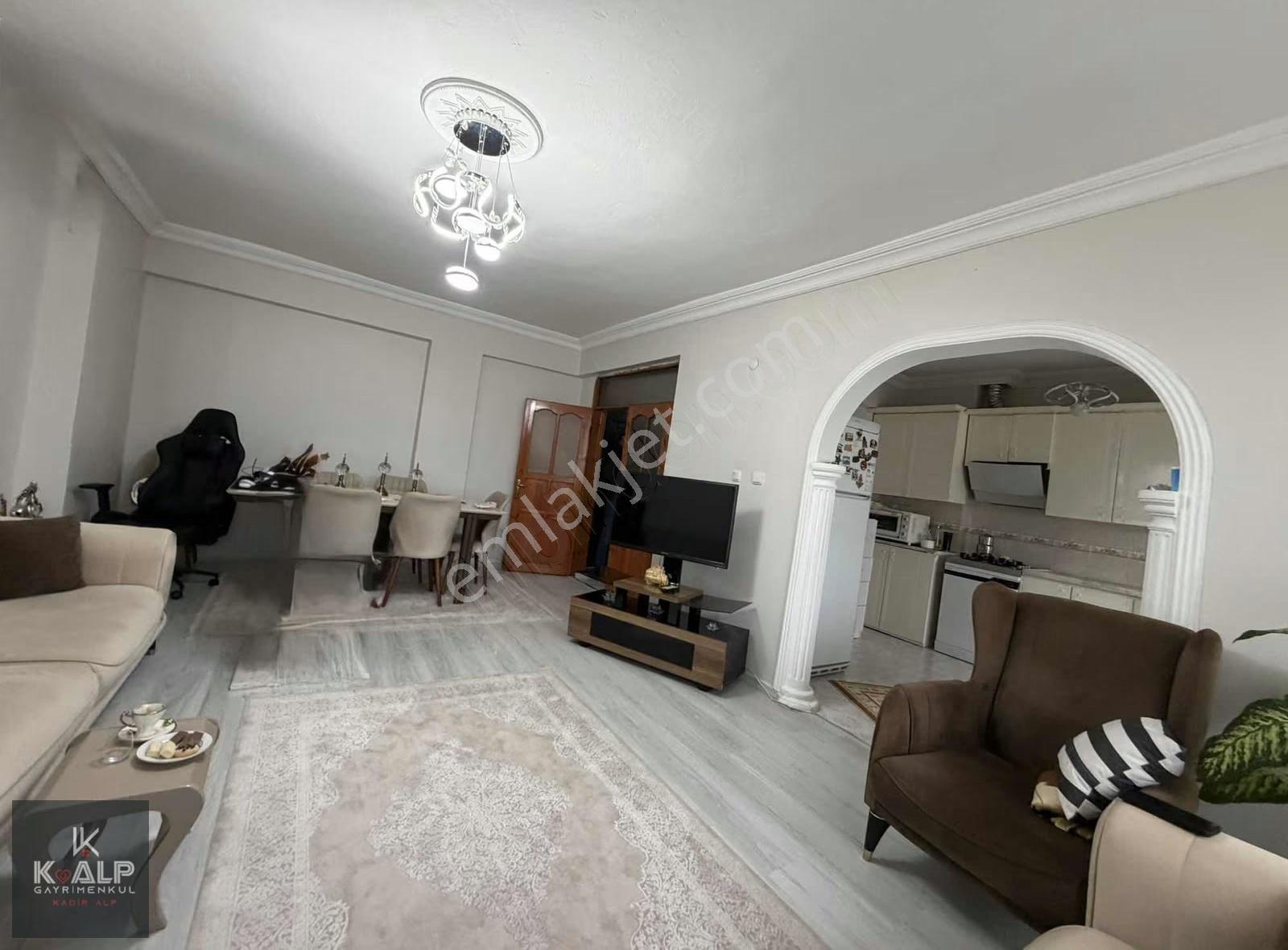 Orta Mahalle Kapalı Pazar Yakınında Satılık 2+1 Daire - Görsel 19