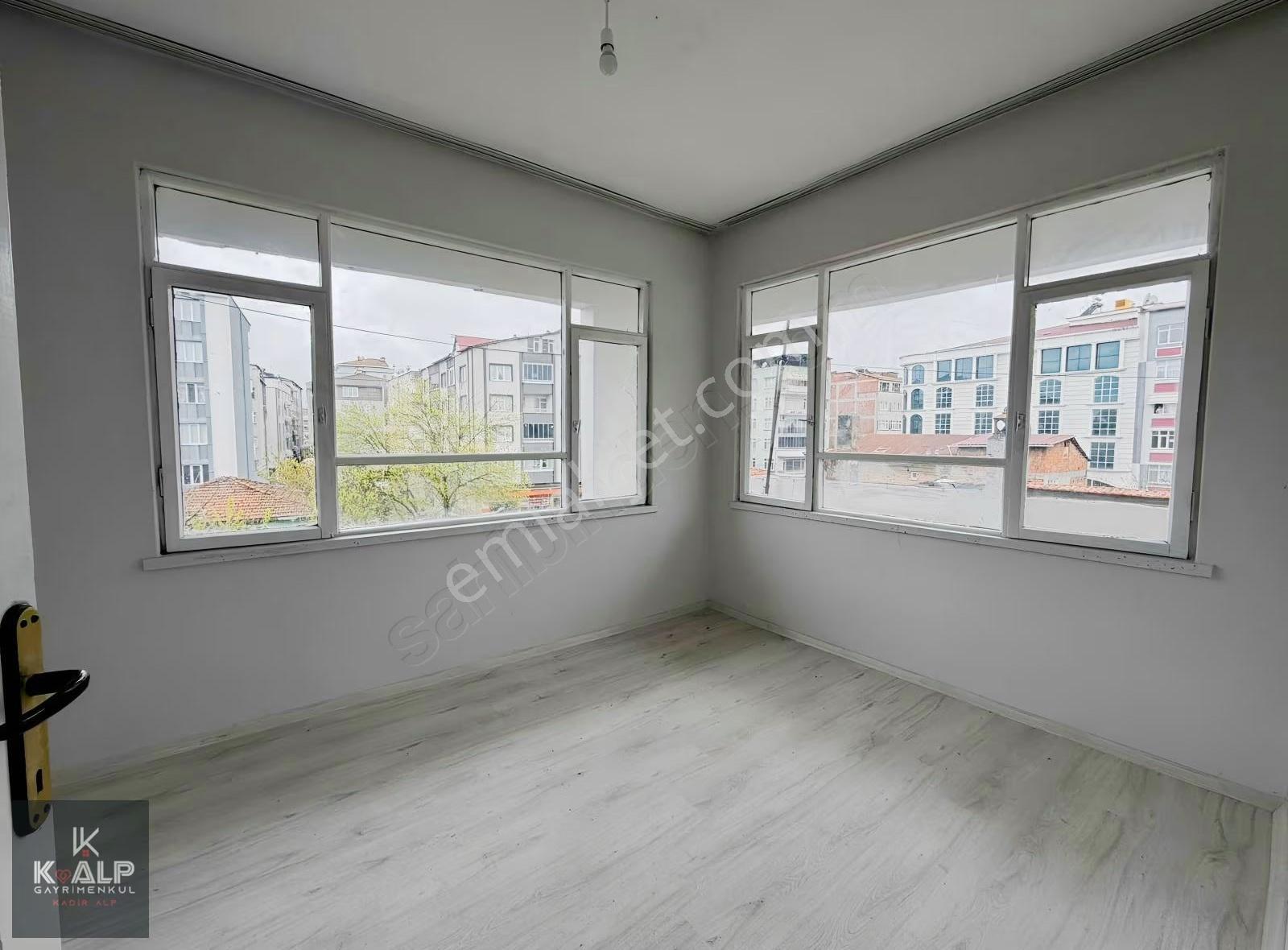 Hüsnübey Caddesinde Satılık Uygun Fiyatlı 3+1 Daire - Görsel 10