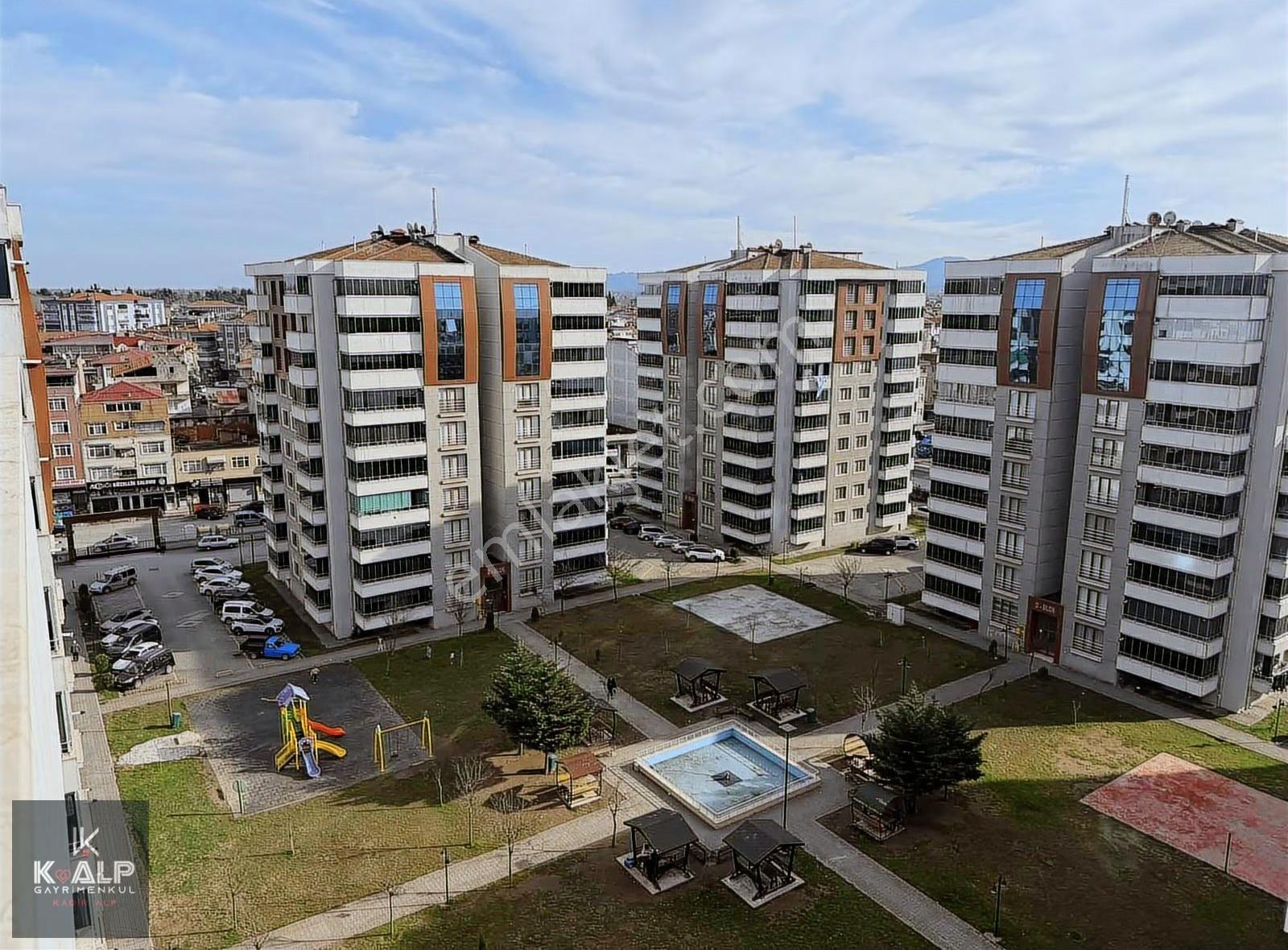Vefa Sitesinde Satılık Havuz Manzara İçi Lüks Yapılmış 3+1 Daire - Görsel 26