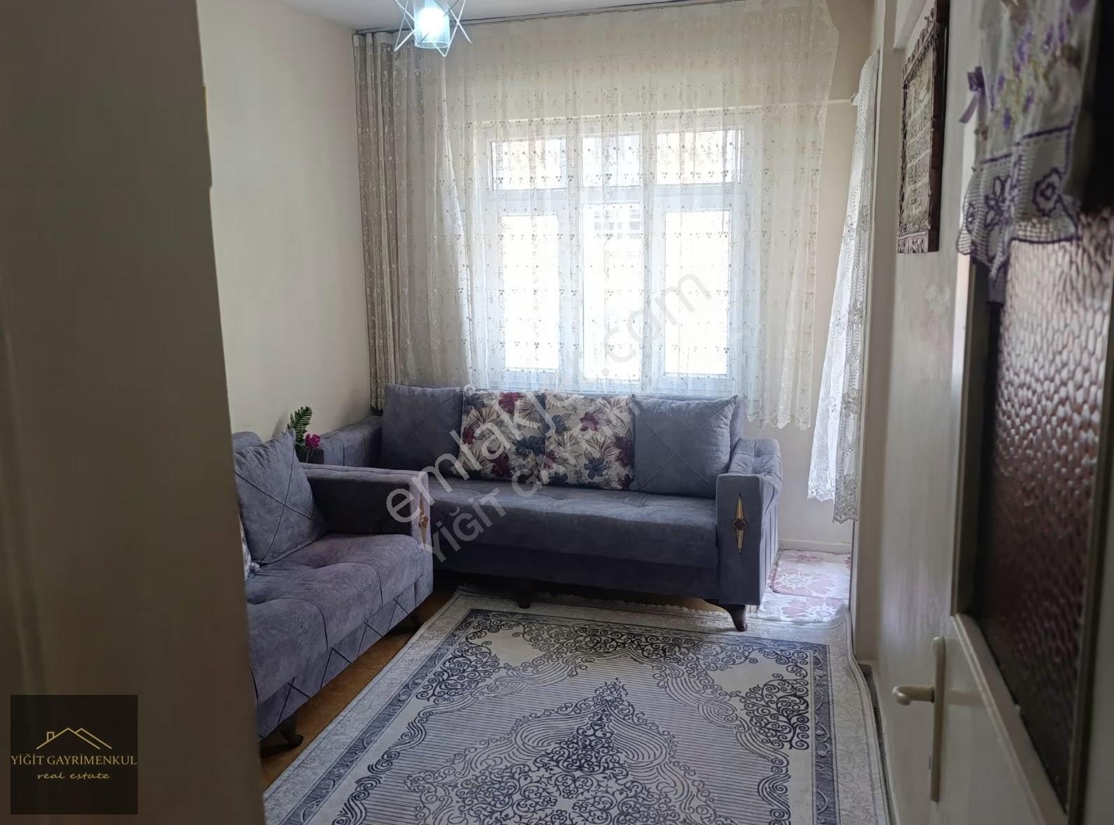 Küçükçekmece Söğütlü Çeşme De 2+1 Satılık - Görsel 15