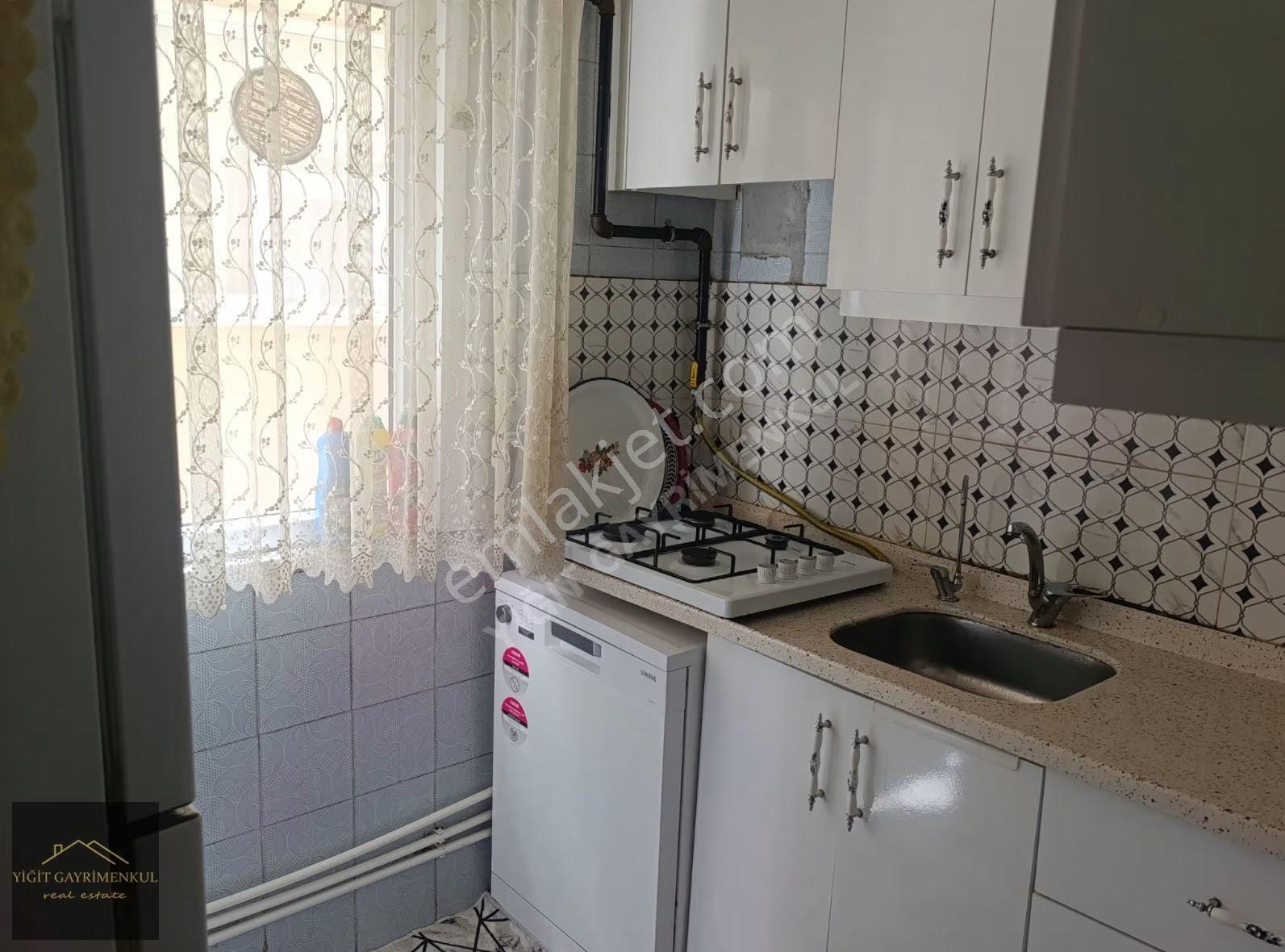 Küçükçekmece Söğütlü Çeşme De 2+1 Satılık - Görsel 21