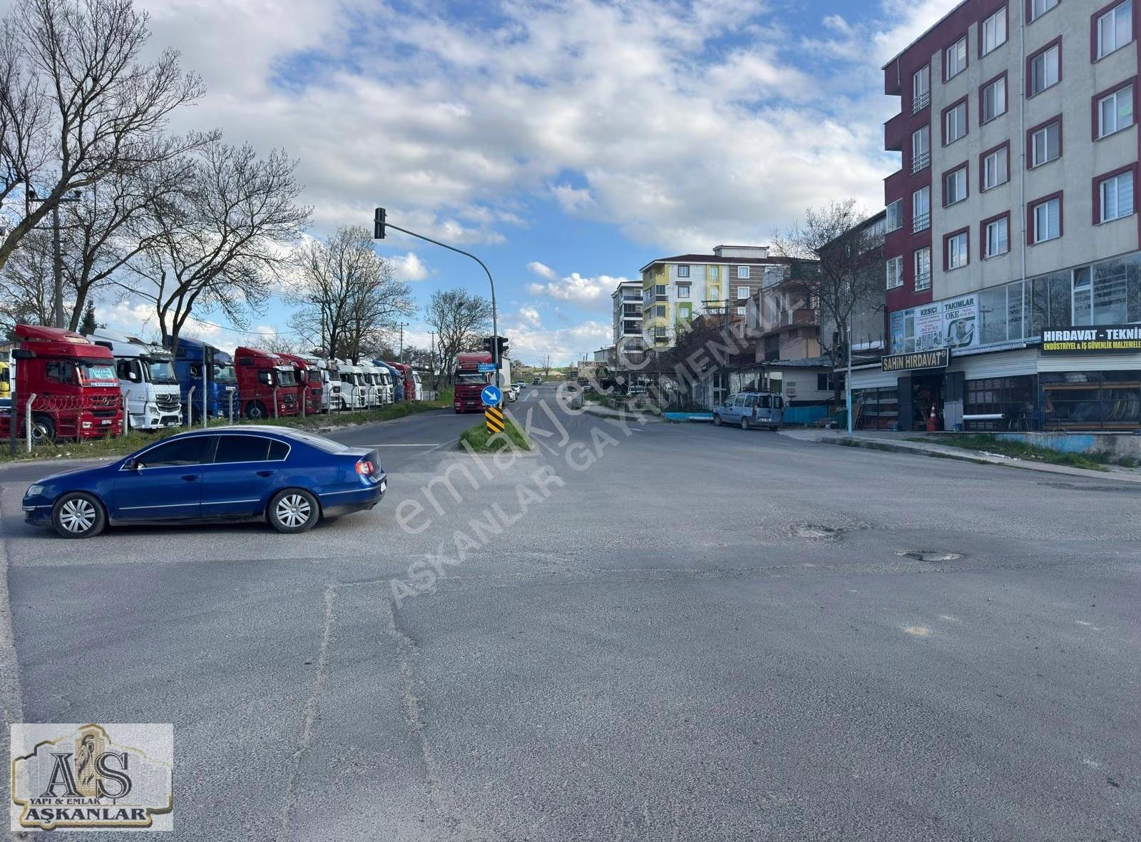 Aşkanlar Yapı'dan Kiralık Merkezi Anayol Cepheli Dükkan Ofis - Görsel 24