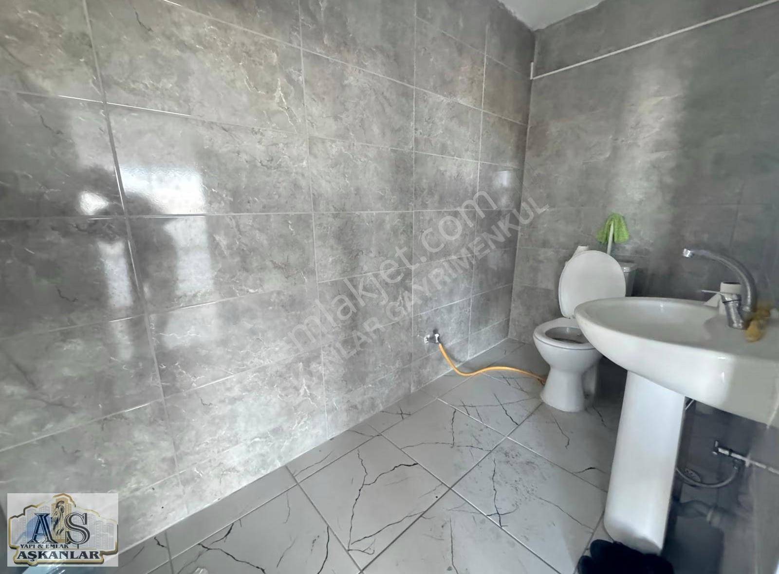 Aşkanlar Yapı'dan Kiralık Merkezi Anayol Cepheli Dükkan Ofis - Görsel 13
