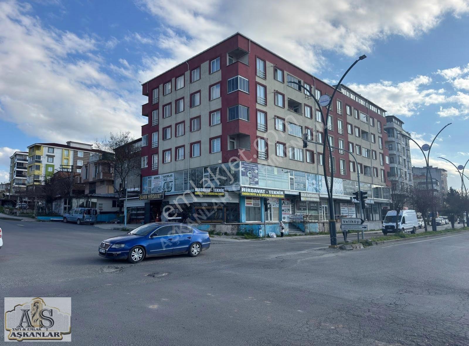 Aşkanlar Yapı'dan Kiralık Merkezi Anayol Cepheli Dükkan Ofis - Görsel 19