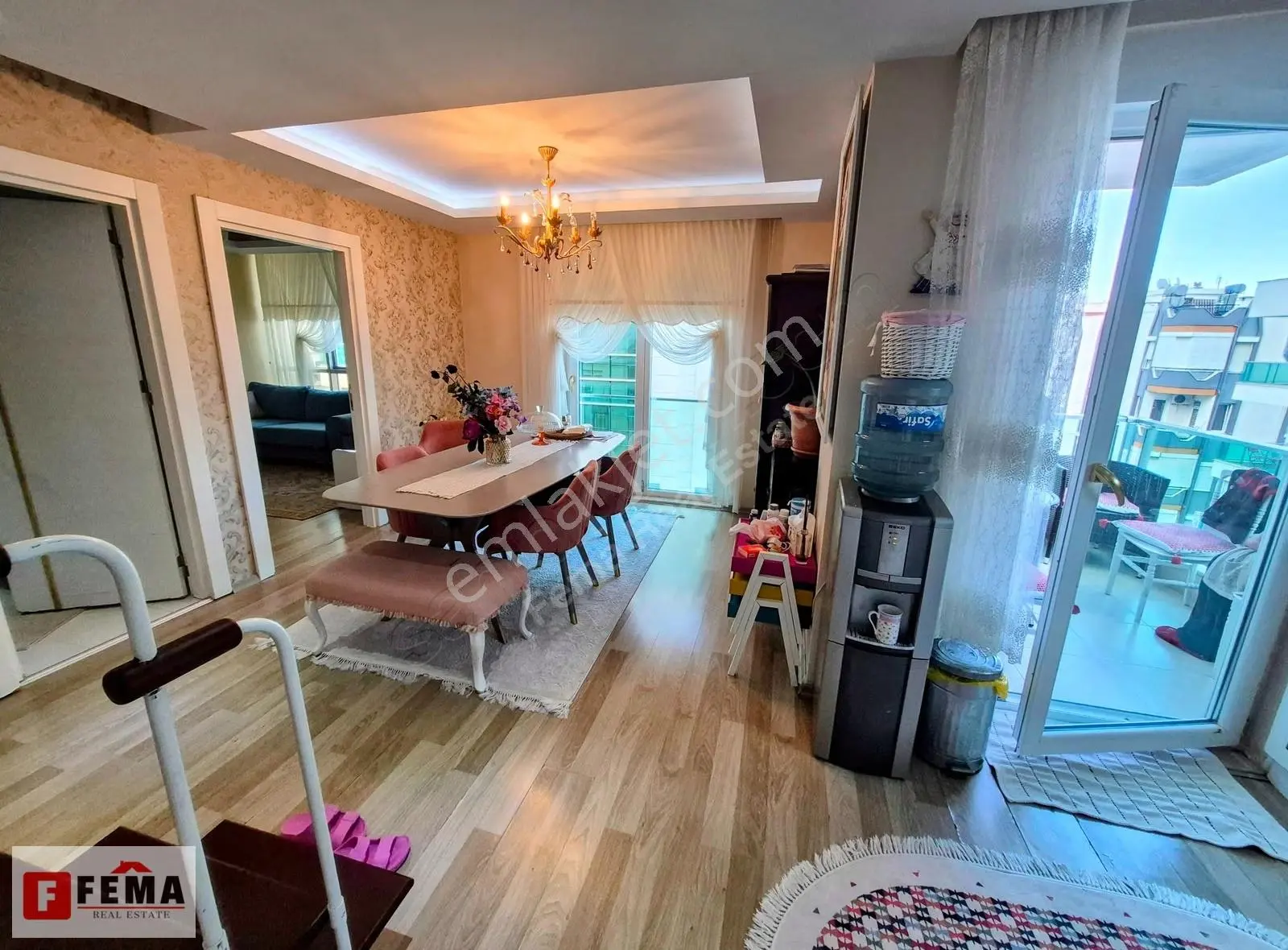 Liman'da Satılık 3+1 Çatı Dubleksi | Havuzlu Sitede | Fema - Görsel 2