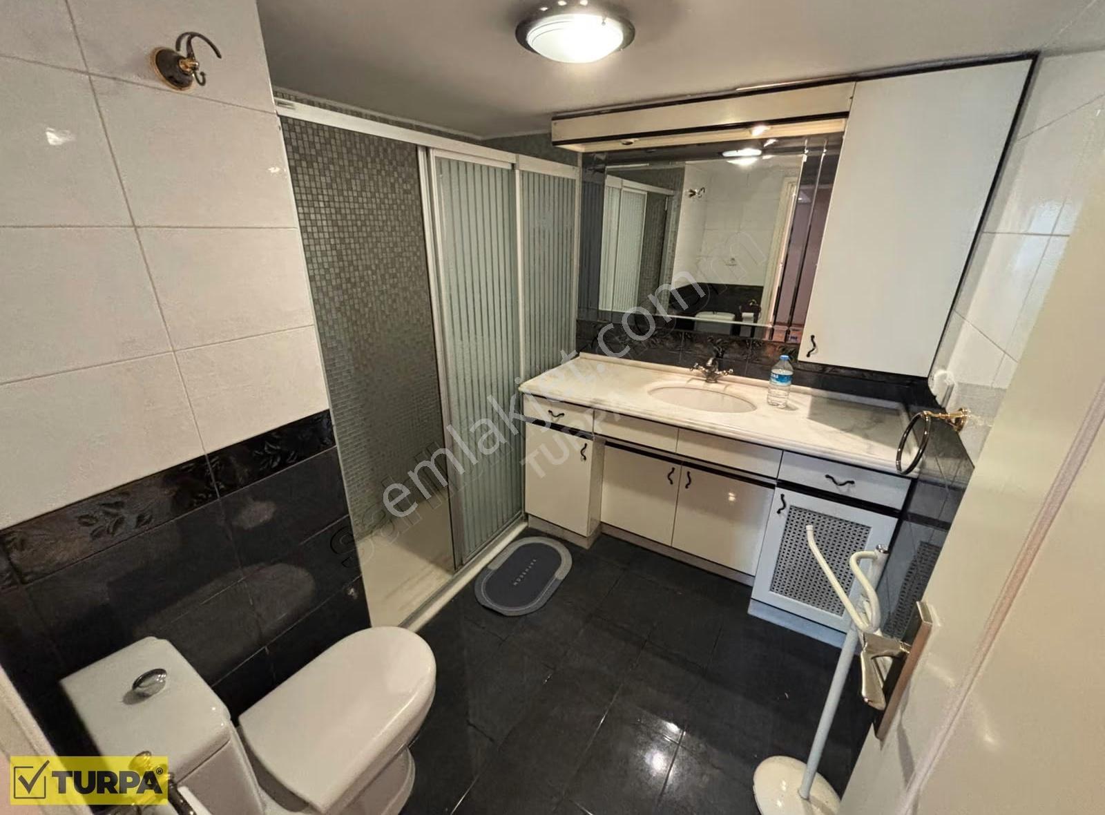 Konak Kültür Mahallesinde 3+1 Kiralık Daire - Görsel 26