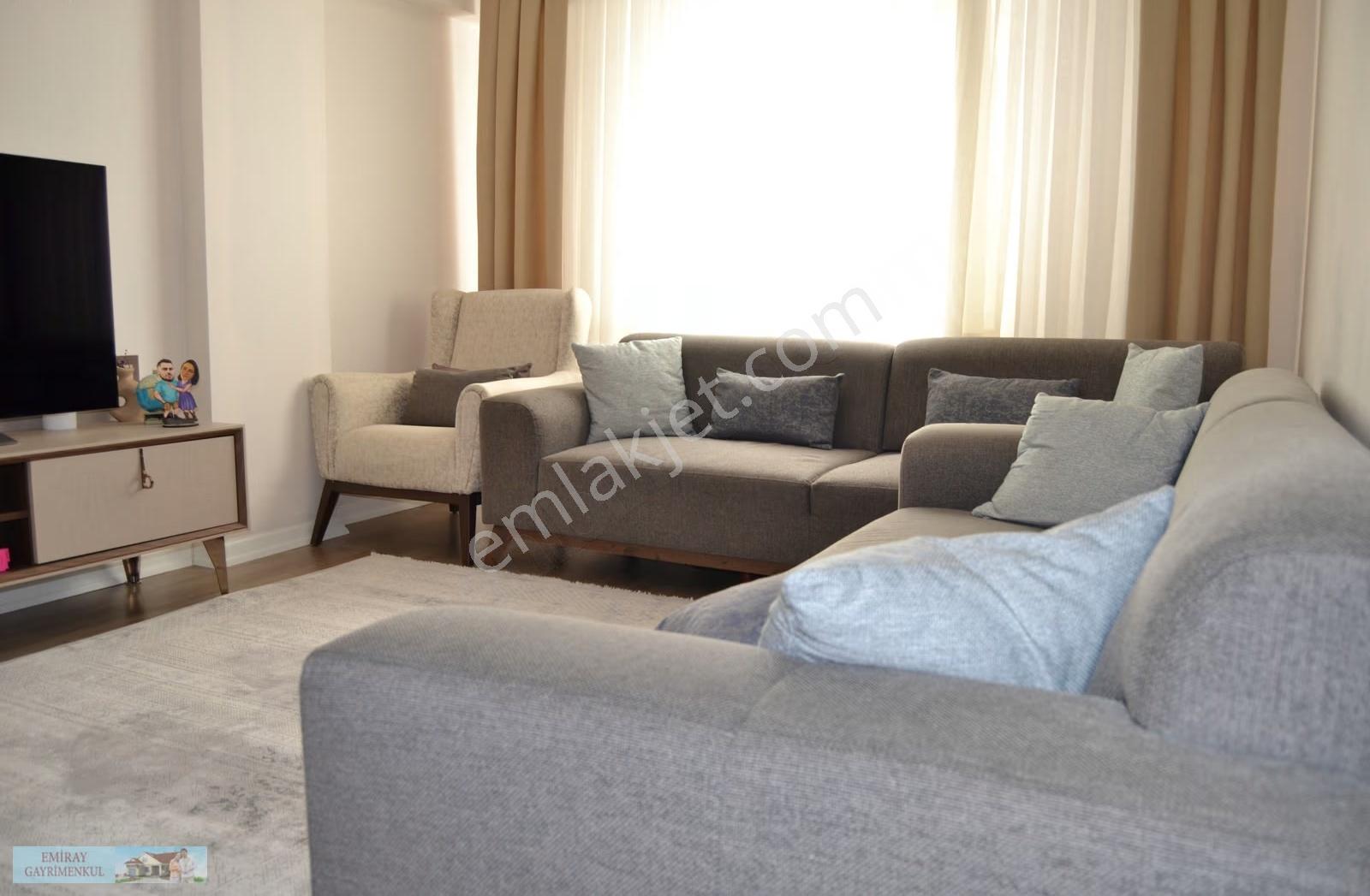 İkbal Caddesi Üzeri Ulaşım Sorunu Yok Haftaya Boş 2+1 Satılık - Görsel 23