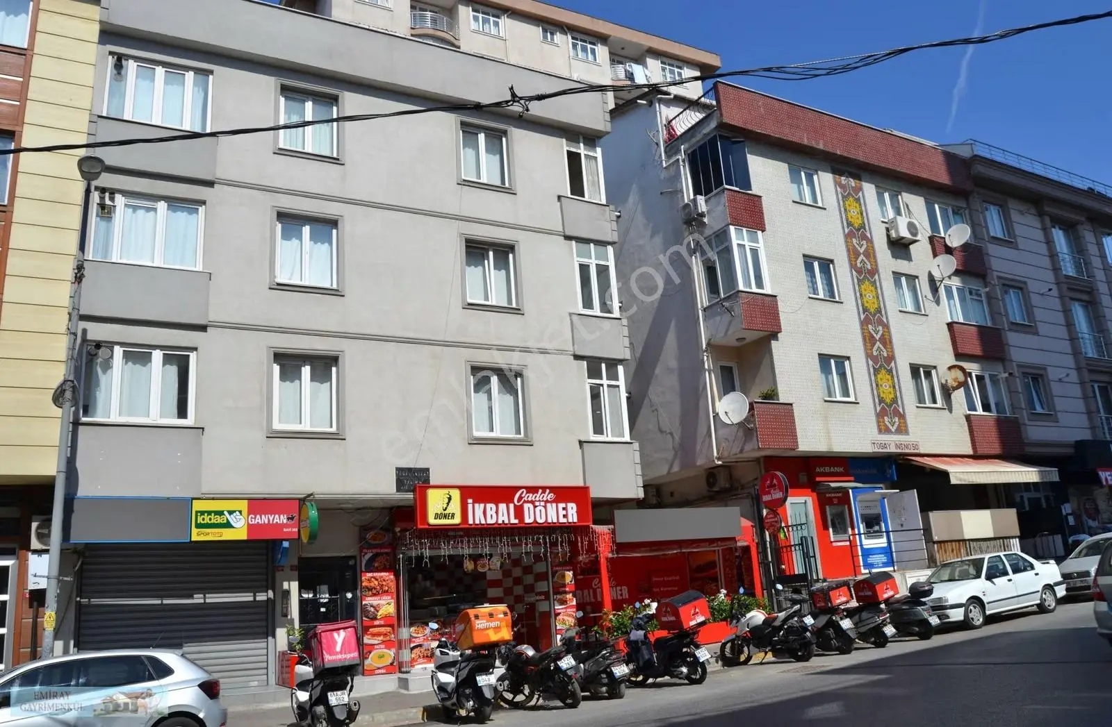 İkbal Caddesi Üzeri Ulaşım Sorunu Yok Haftaya Boş 2+1 Satılık