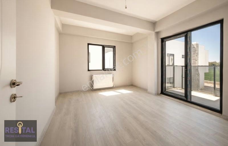 Çınarlıda Kiralık Geniş 5+1 Villa - Görsel 11