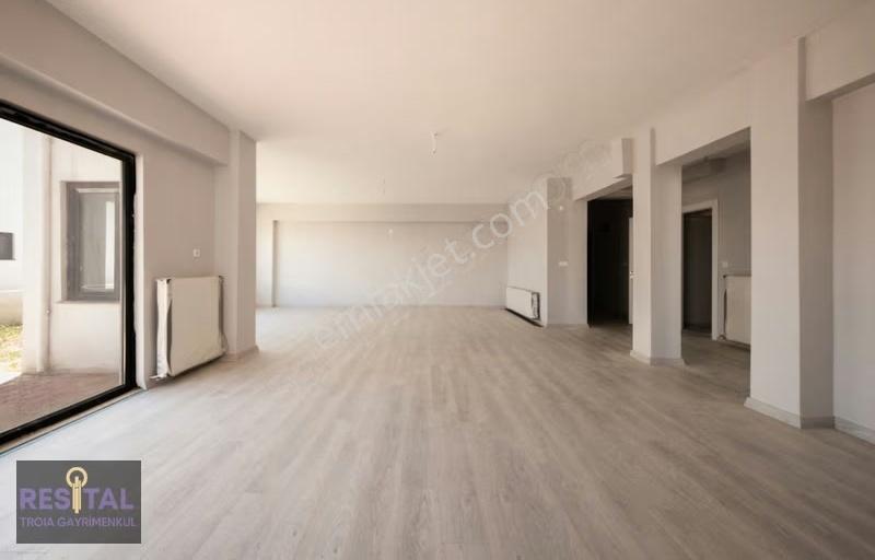 Çınarlıda Kiralık Geniş 5+1 Villa - Görsel 4