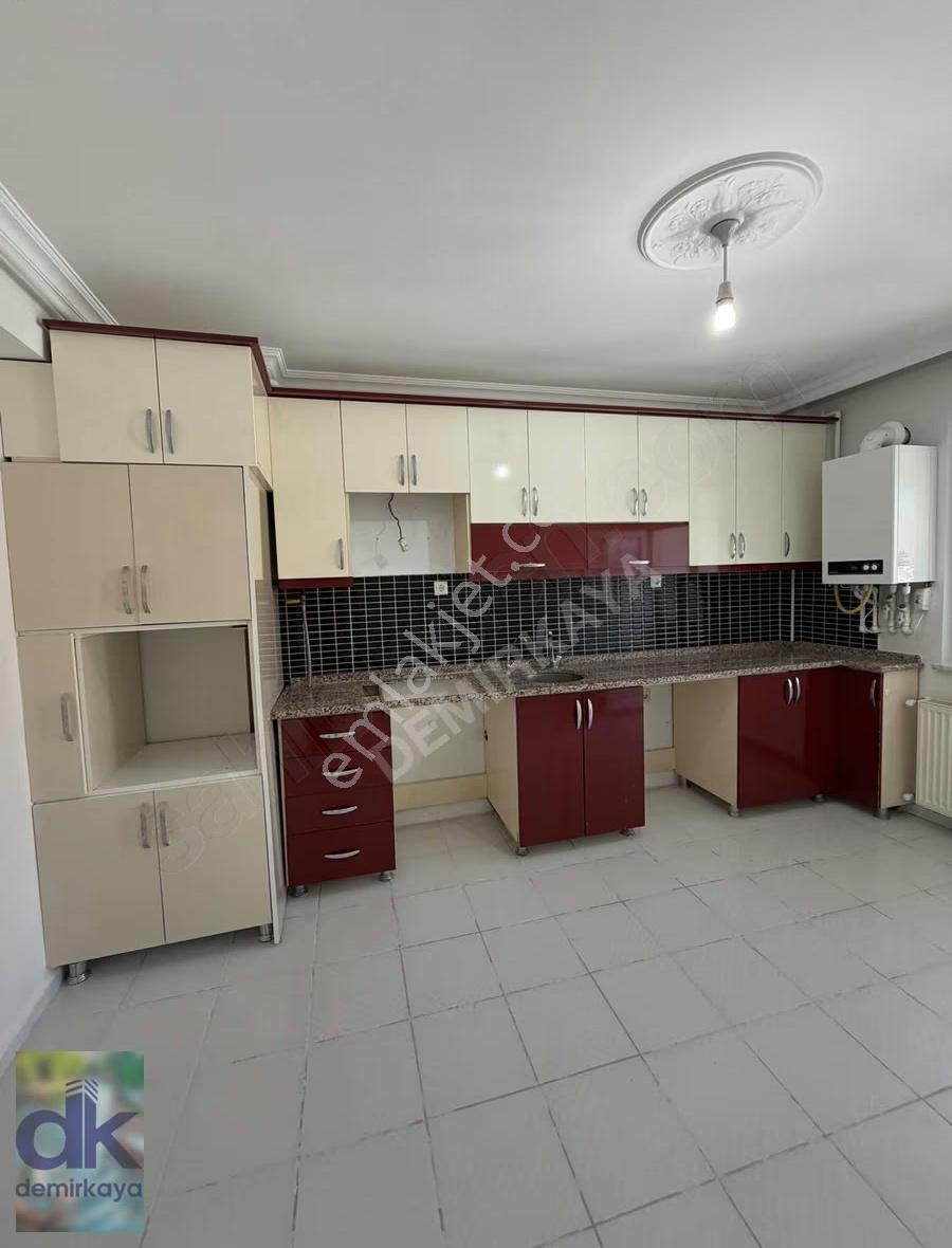 P- Emek Mahallesi Ertaş Caddesi Dibi 3+1 Satılık Daire - Görsel 12