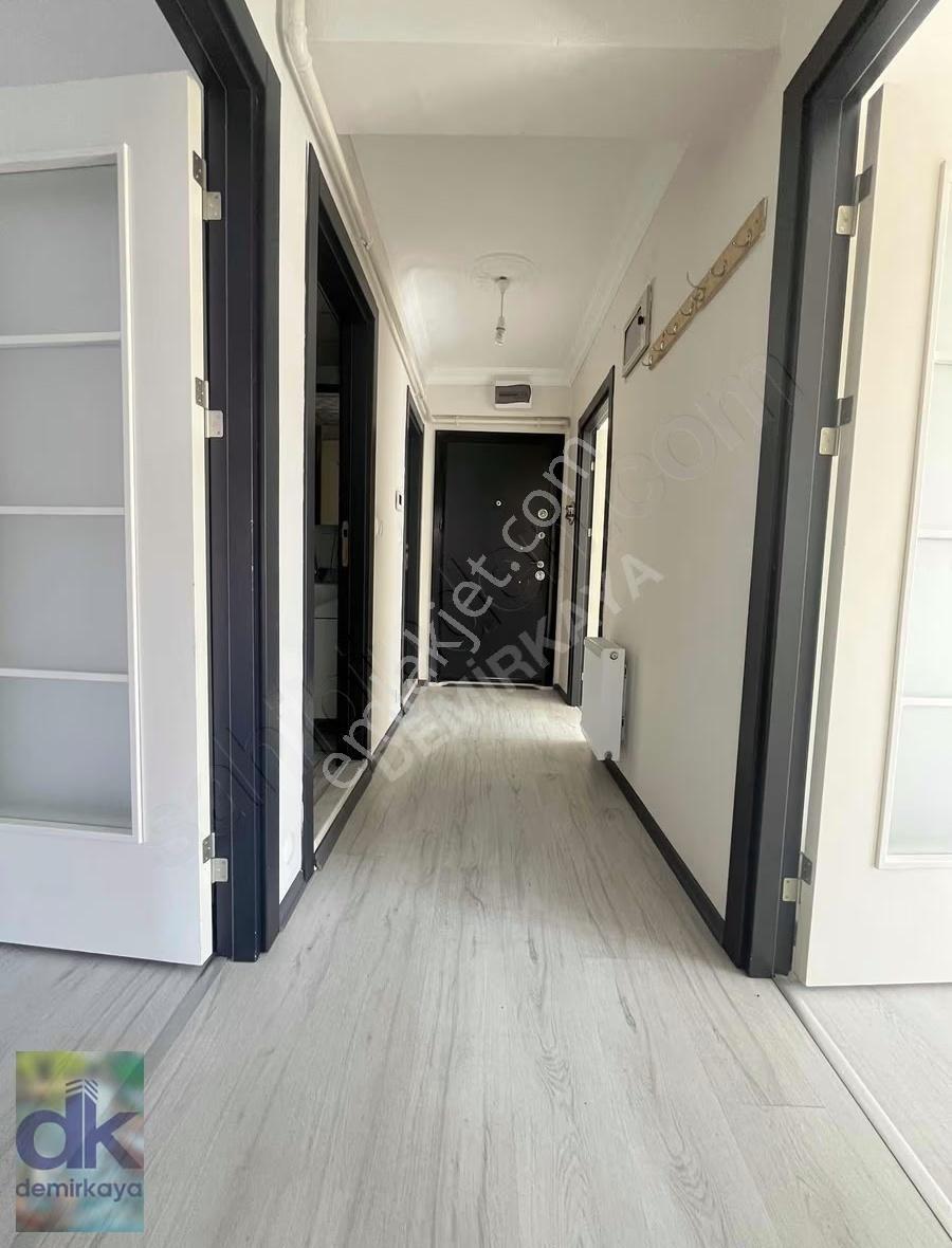 P-erenköy Mahallesi Satılık 2+1 Özel Garajlı Fırsat Daire - Görsel 15