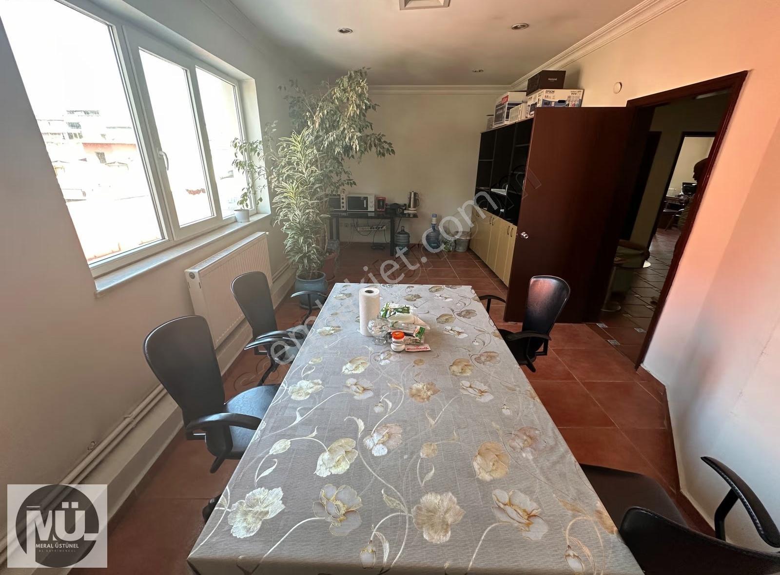 Sefaköy E5 Hattında 503 M2 8 Bölüm Temiz Bakımlı Kiralık Ofis - Görsel 14