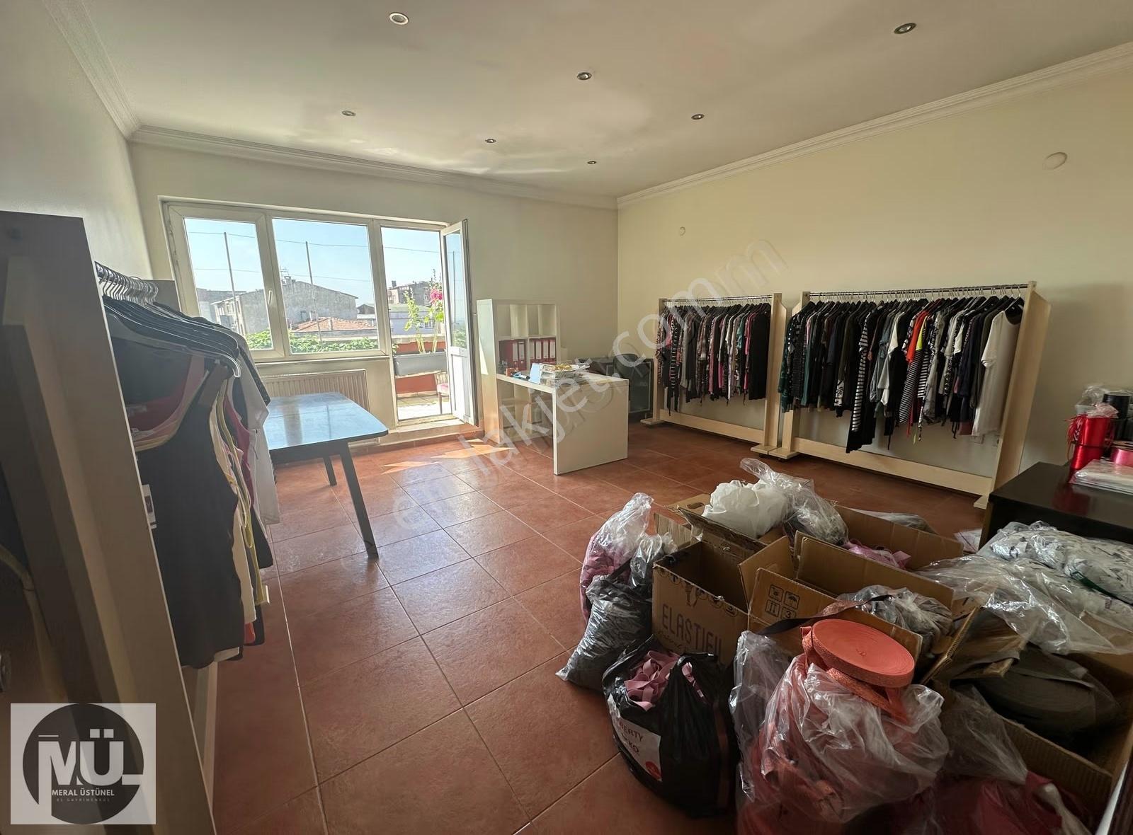 Sefaköy E5 Hattında 503 M2 8 Bölüm Temiz Bakımlı Kiralık Ofis - Görsel 4