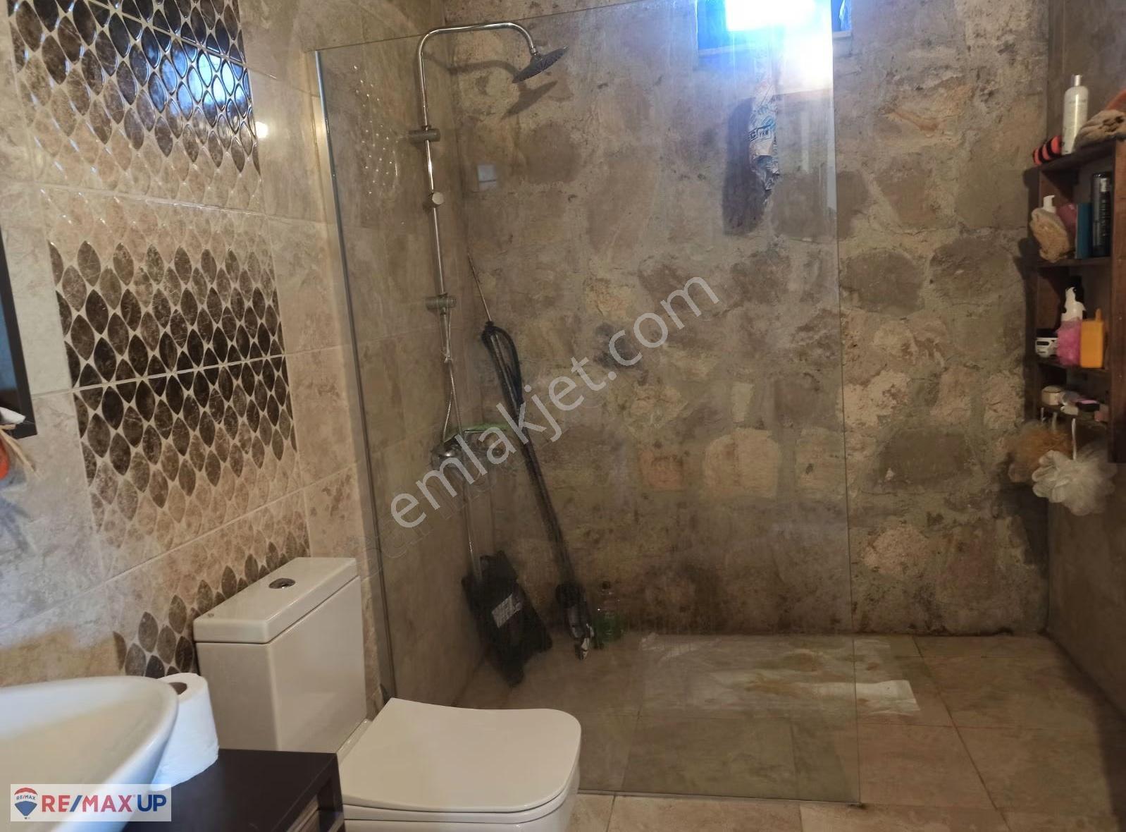 İzmir Karaburun Bozköy'de 2994 M² Arazili, 148 M² Taş Ev - Görsel 12