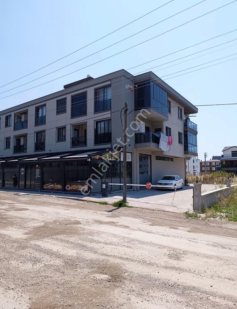 Bergama Ertuğrul'da Yatırımlık/ Konut+ Zemin Ticari İmarlı Arsa - Görsel 5