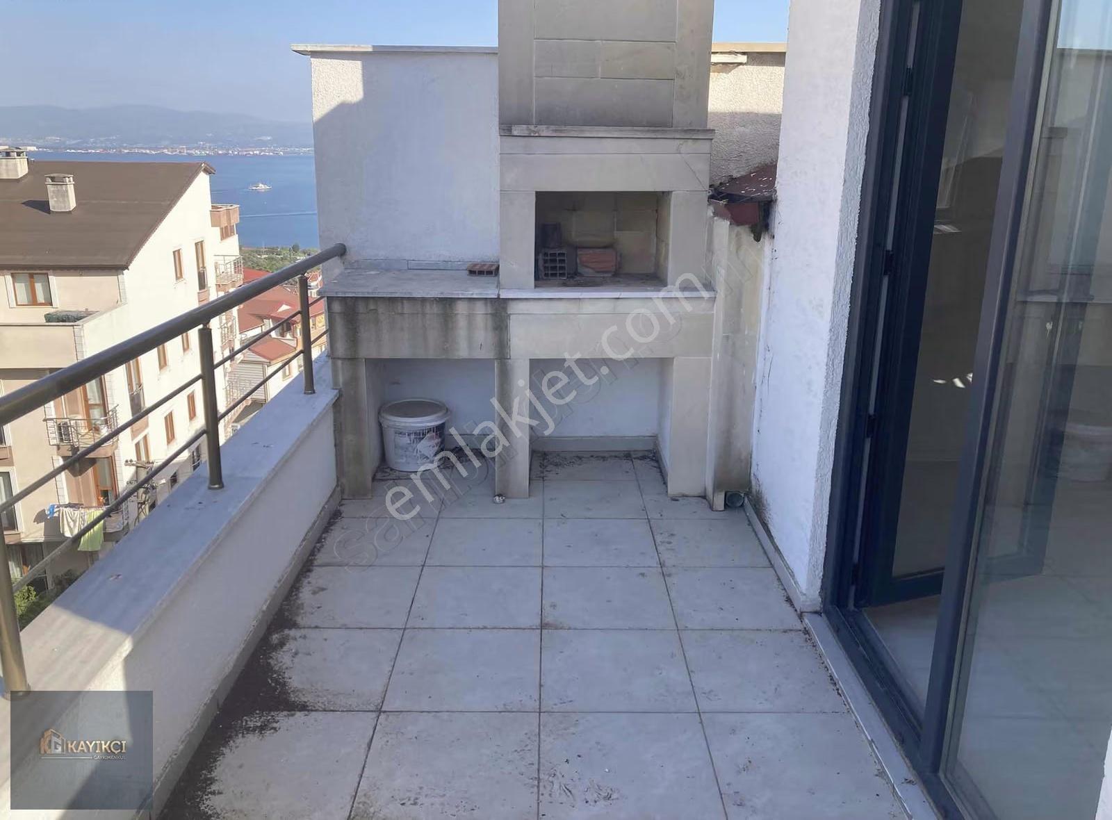Farabi Hastanesi Yanı | Deniz Manzaralı Kiralık Çatı Dubleks - Görsel 12