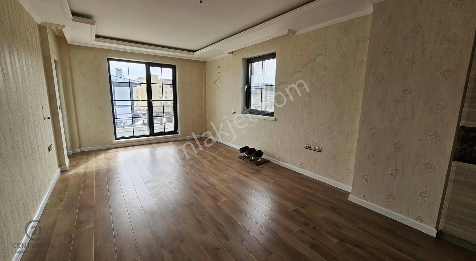 Güzelyalı Mahallesinde Lüks Satılık 5+2 Villa Fırsatı - Görsel 7
