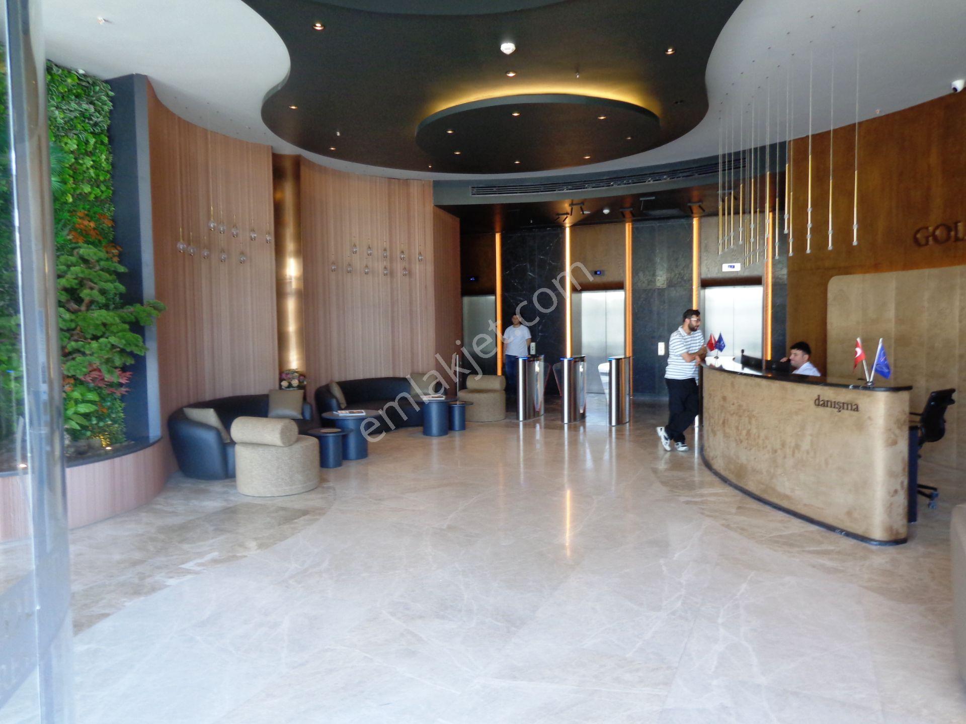 Golden Tulips Kartal'da 6.kat Şehir Manzaralı 1+1 Kiralık Ofis - Görsel 24
