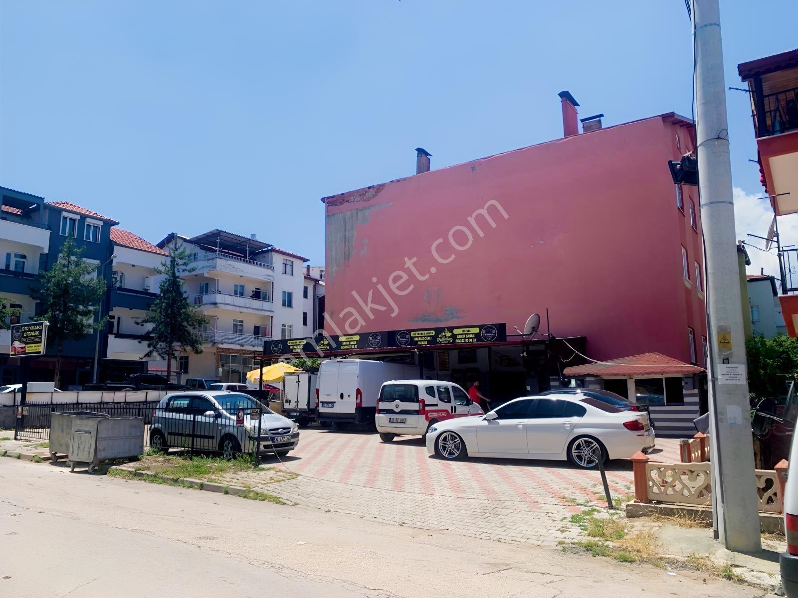 Faal Oto Yıkama Ve Oto Park Ruhsatlı İş Yeri - Görsel 9