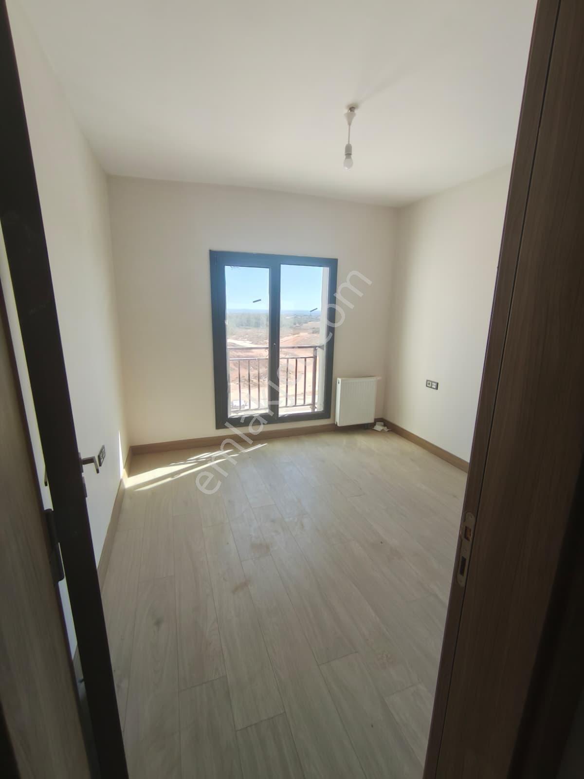 Adana Sarıçamda Göztepe 2+1 Kiralık Sıfır Kullanılmamış Yola Ve Okula Yakın Daire - Görsel 7