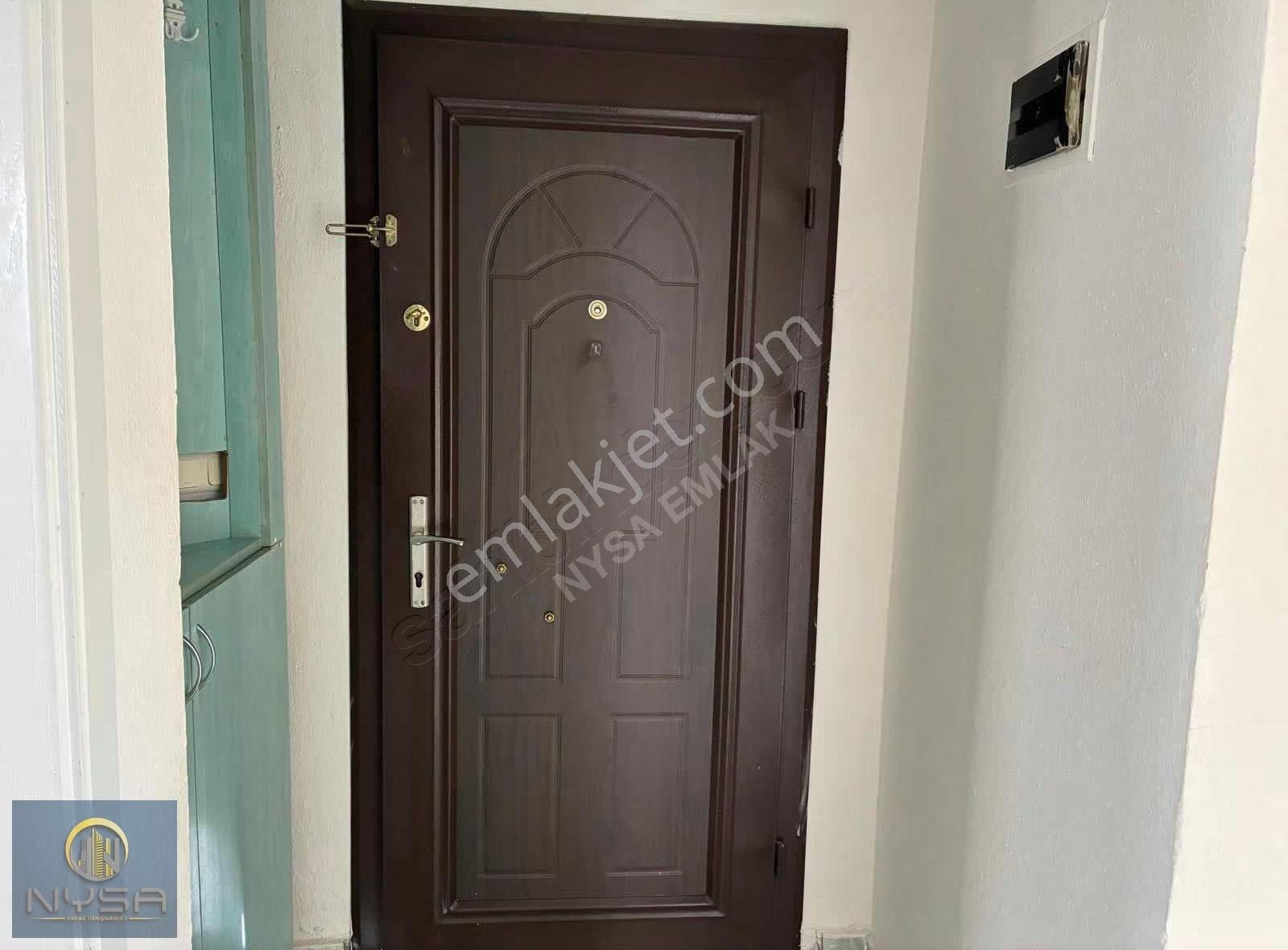 Nysa Emlak'tan Yarıkiralık 2+1 Yarı Müstakil Daire - Görsel 12