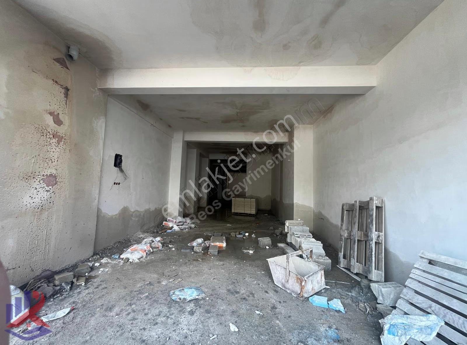 Reos'dan Ana Cadde'de Tabela Değeri Yüksek Kiralık Köşe İş Yeri - Görsel 19