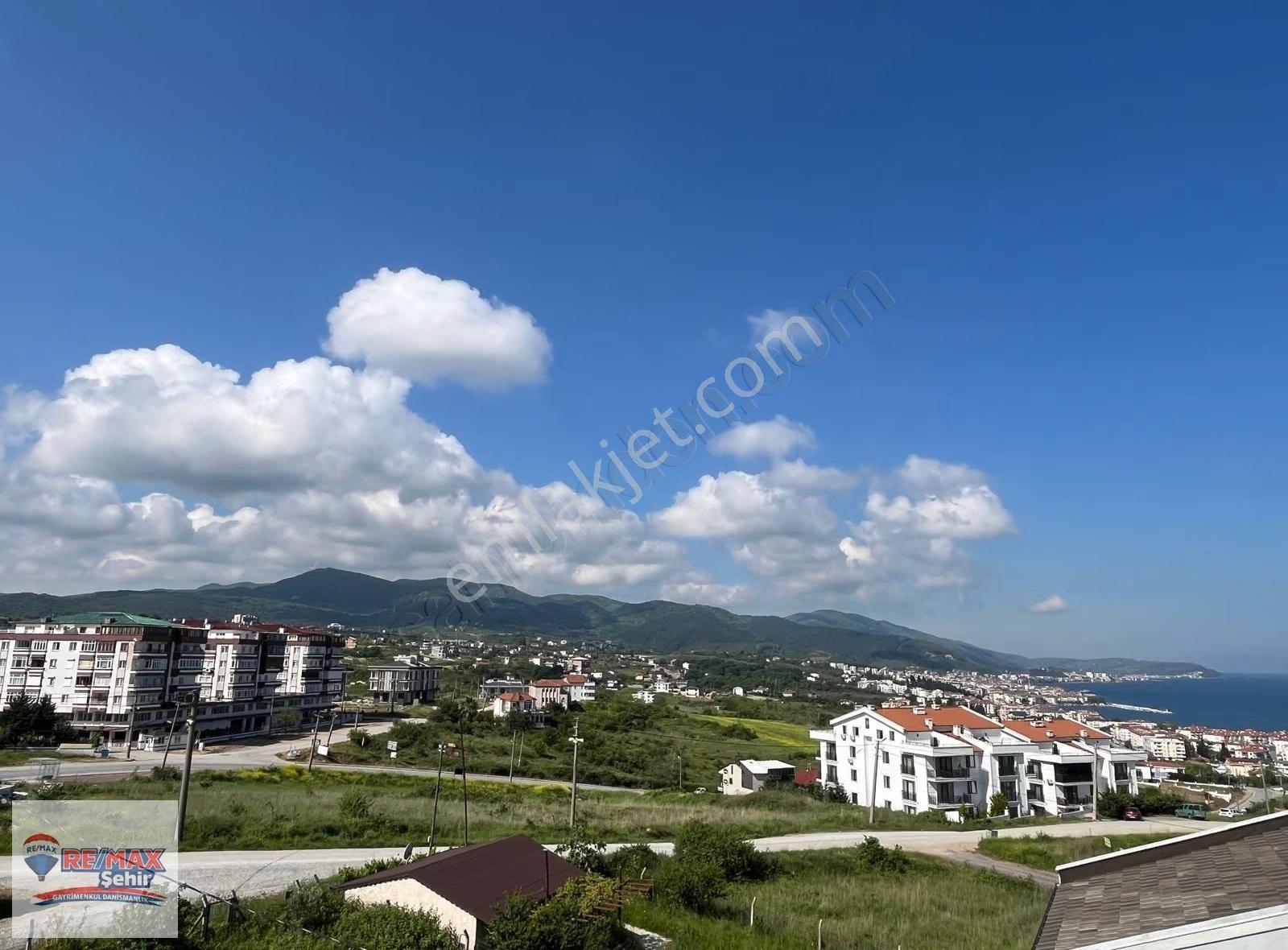 Yalova Remax Çınarcık Koru'da Ful Deniz Manzaralı Villa - Görsel 20
