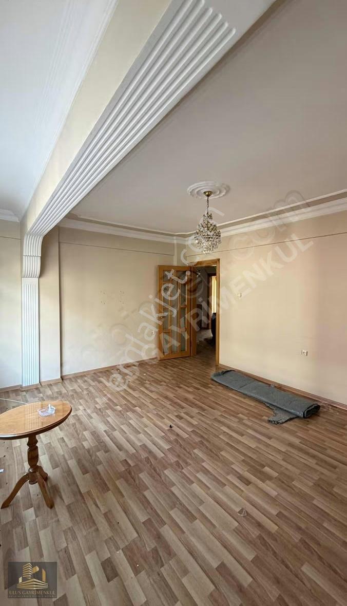 Ulus'tan Kemer'de Merkezi Konum 3+1 130m2 2.kat Satılık Daire - Görsel 5
