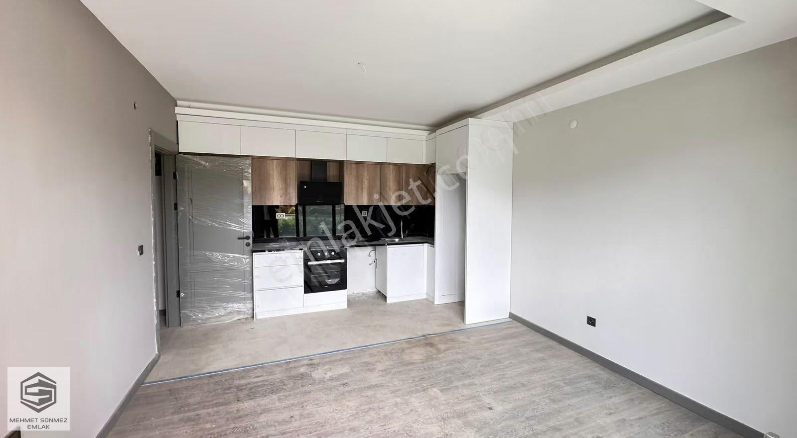 Aksu Altıntaş'ta Sıfır Keyifli 2+1 Bahçe Katı Kiralık - Görsel 4