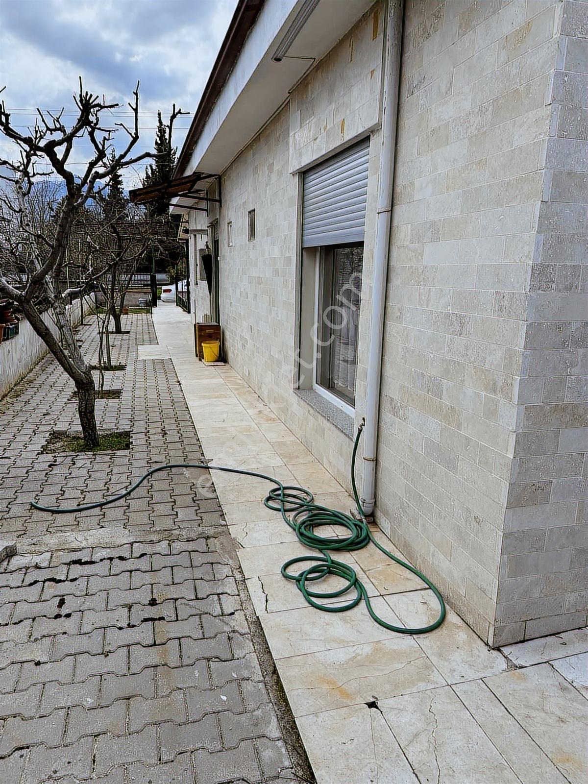 Saygın 'dan Tapuya,özel Sağlık Has, Yakın 400 M2 Arsa İçinde Ev - Görsel 4