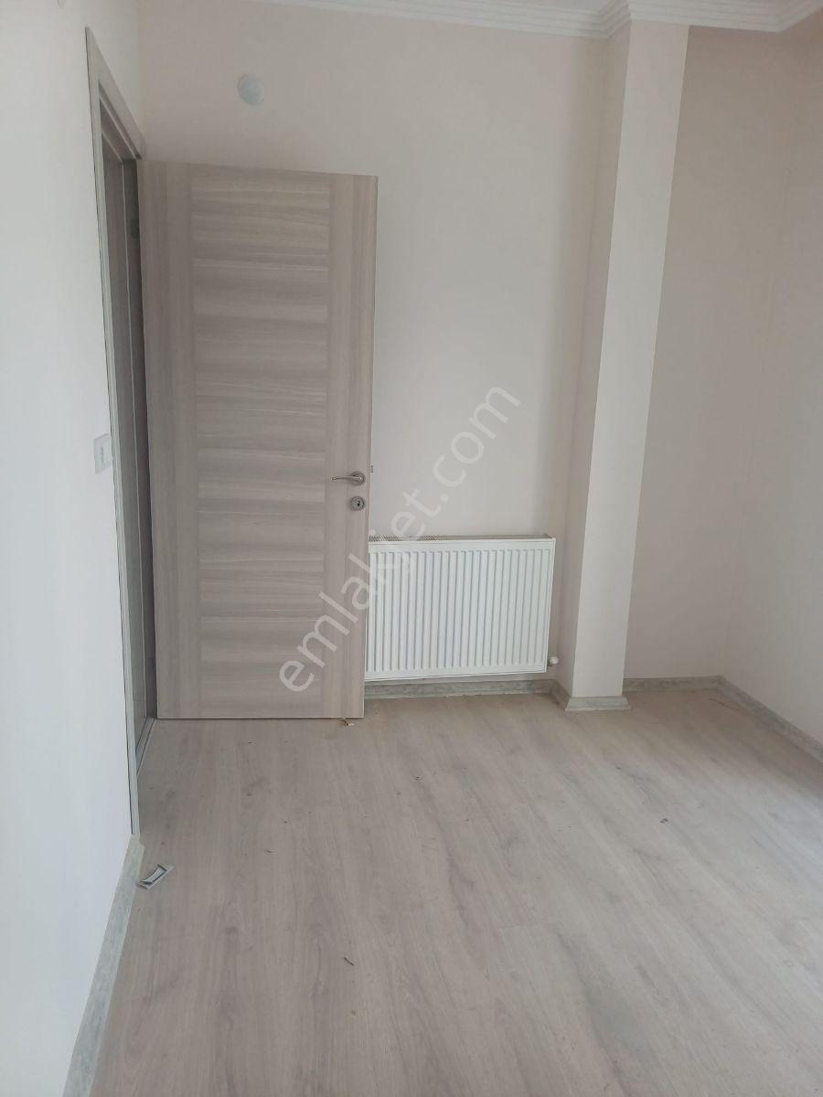 Muradiye'de Satılık Sıfır Bina 2+1 Arakat - Görsel 2