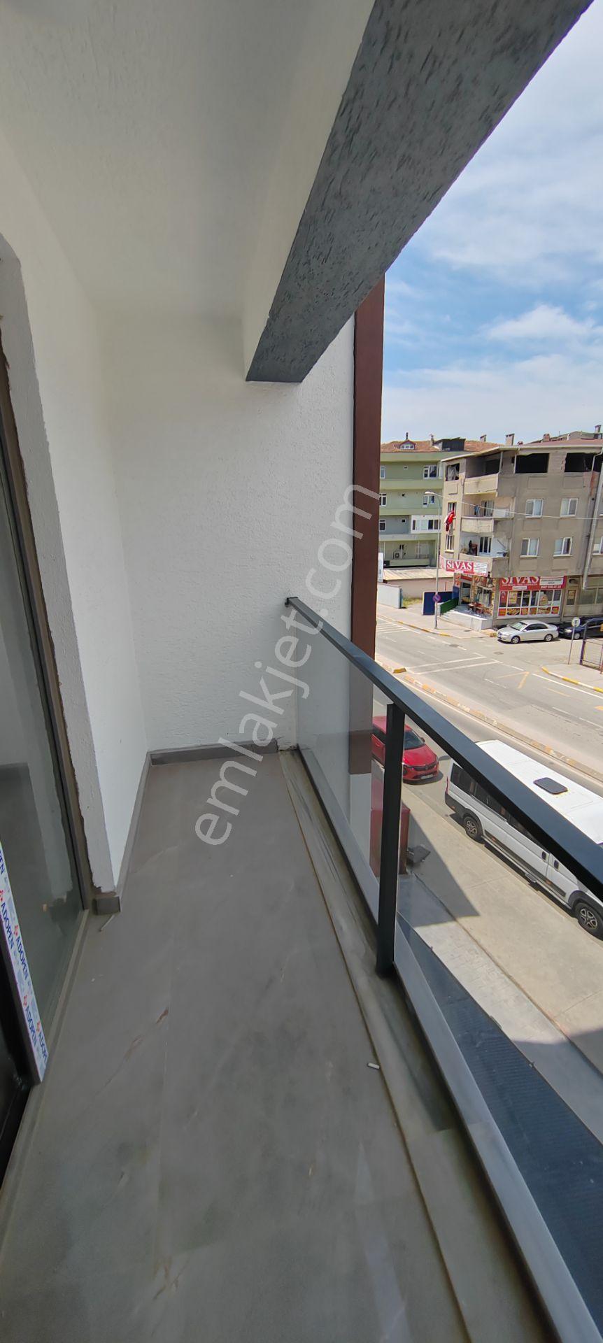 Pendik Güllü Bağlarda Merkezi Konumda Sıfır Daire - Görsel 18