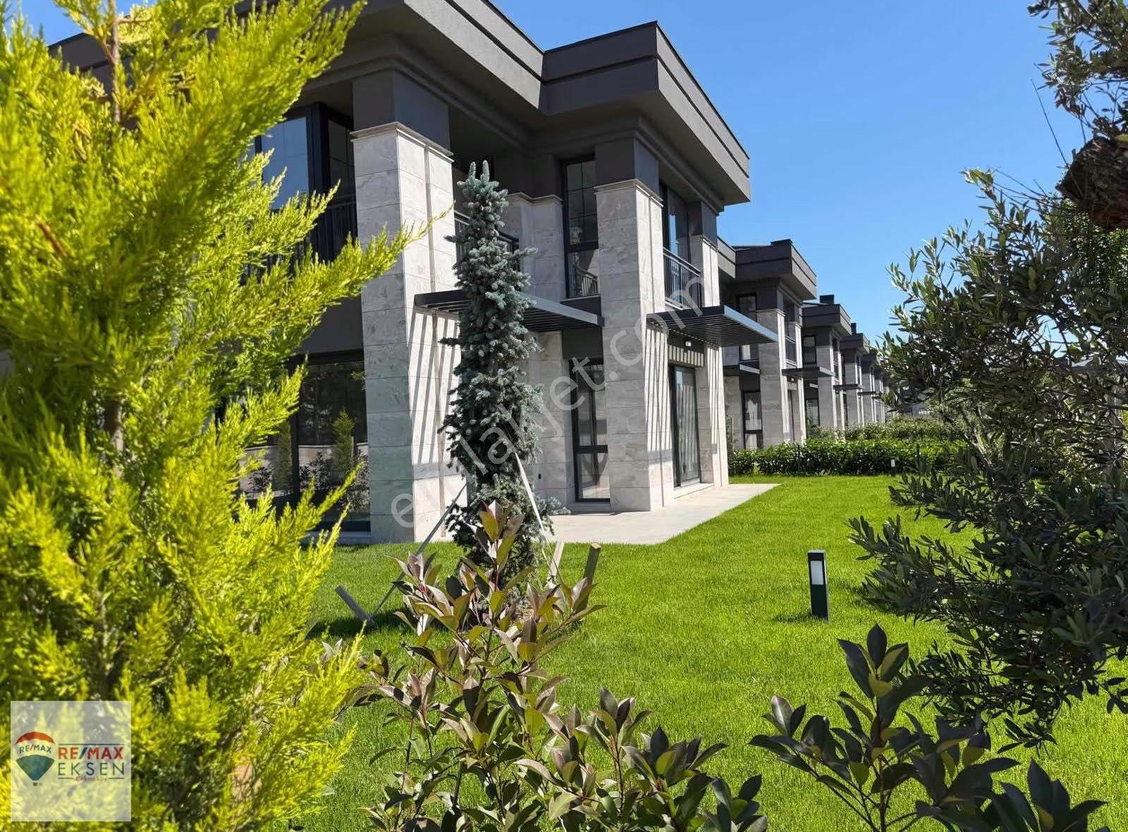 Çekmeköy Ömerli Pagora Villalarında Boş Kiralık 5+1 Villa - Görsel 9