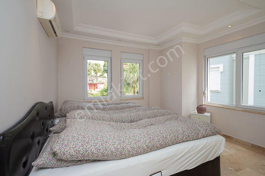 Alanya Cikcilli'de Muhteşem Deniz Ve Kale Manzaralı İkamete Uygun 2+1 Satılık Daire - Görsel 9