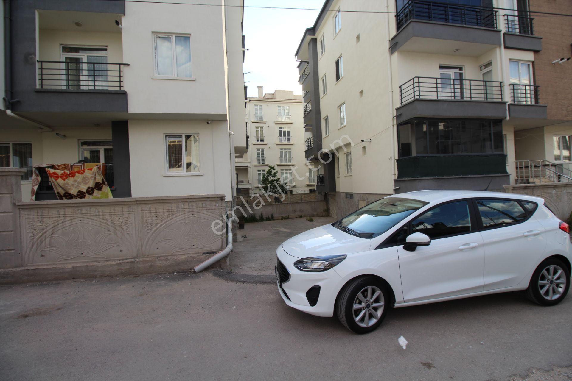 Aksaray Hacılar Harmanı Müze Arkasında Kiralık 1+1 Eşyalı Daire - Görsel 24