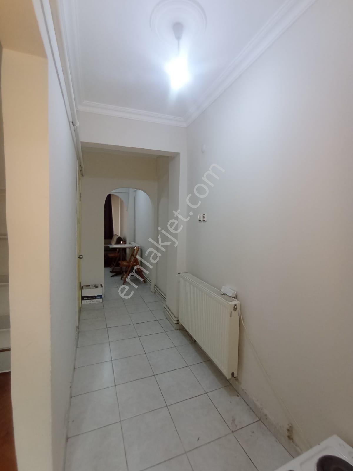 Moda Sivastopol Sok, Kombili, Kapalı Mutfak Masrafsız 52 M2 1+1 - Görsel 17