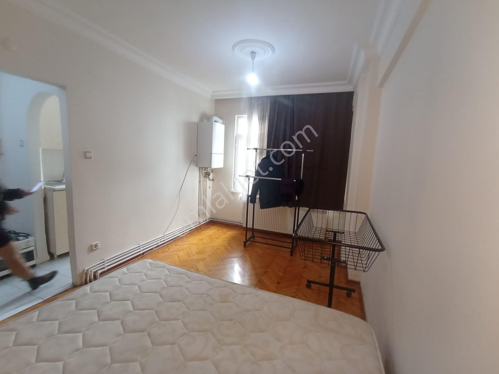 Moda Sivastopol Sok, Kombili, Kapalı Mutfak Masrafsız 52 M2 1+1 - Görsel 13