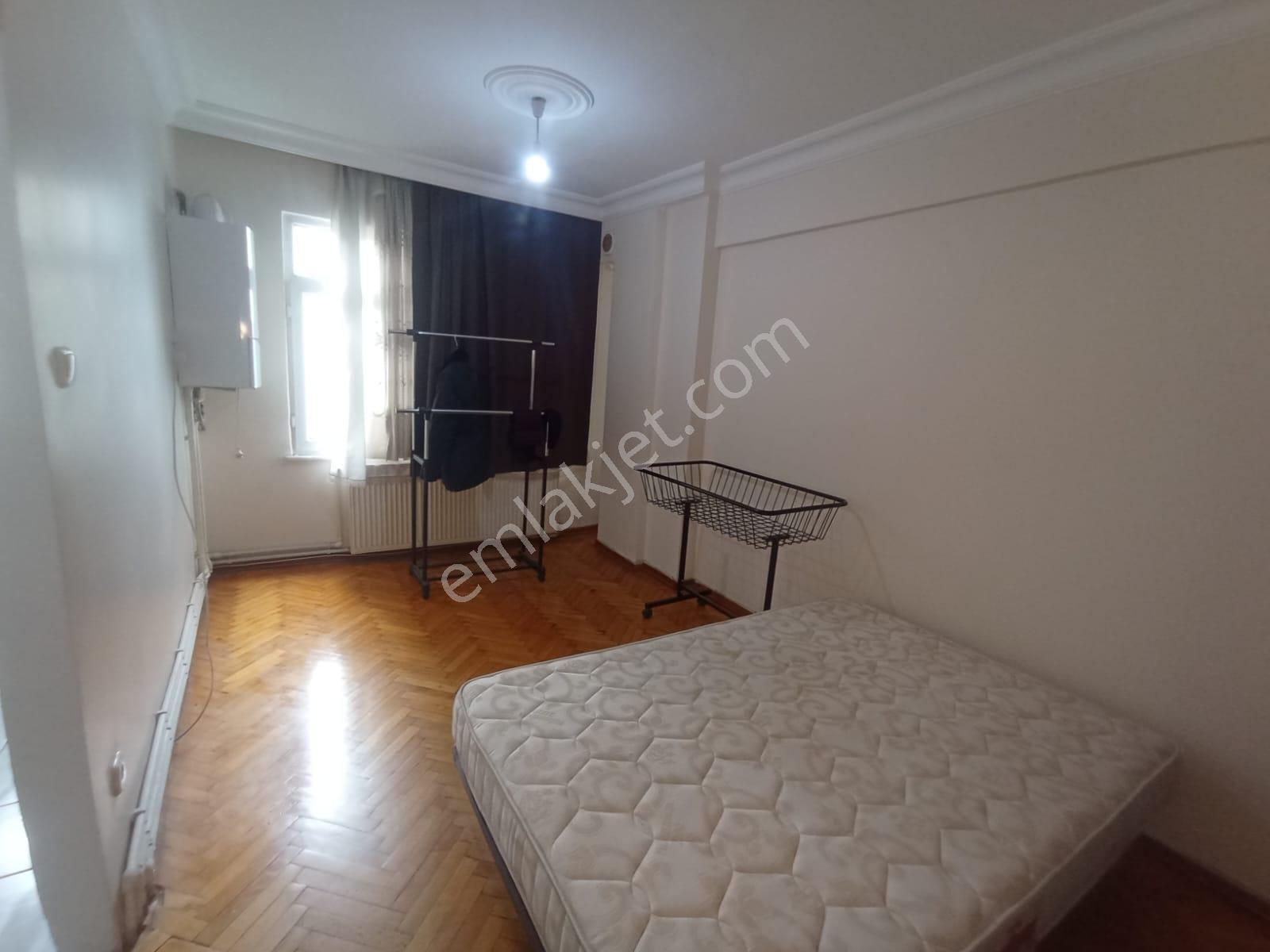 Moda Sivastopol Sok, Kombili, Kapalı Mutfak Masrafsız 52 M2 1+1 - Görsel 11